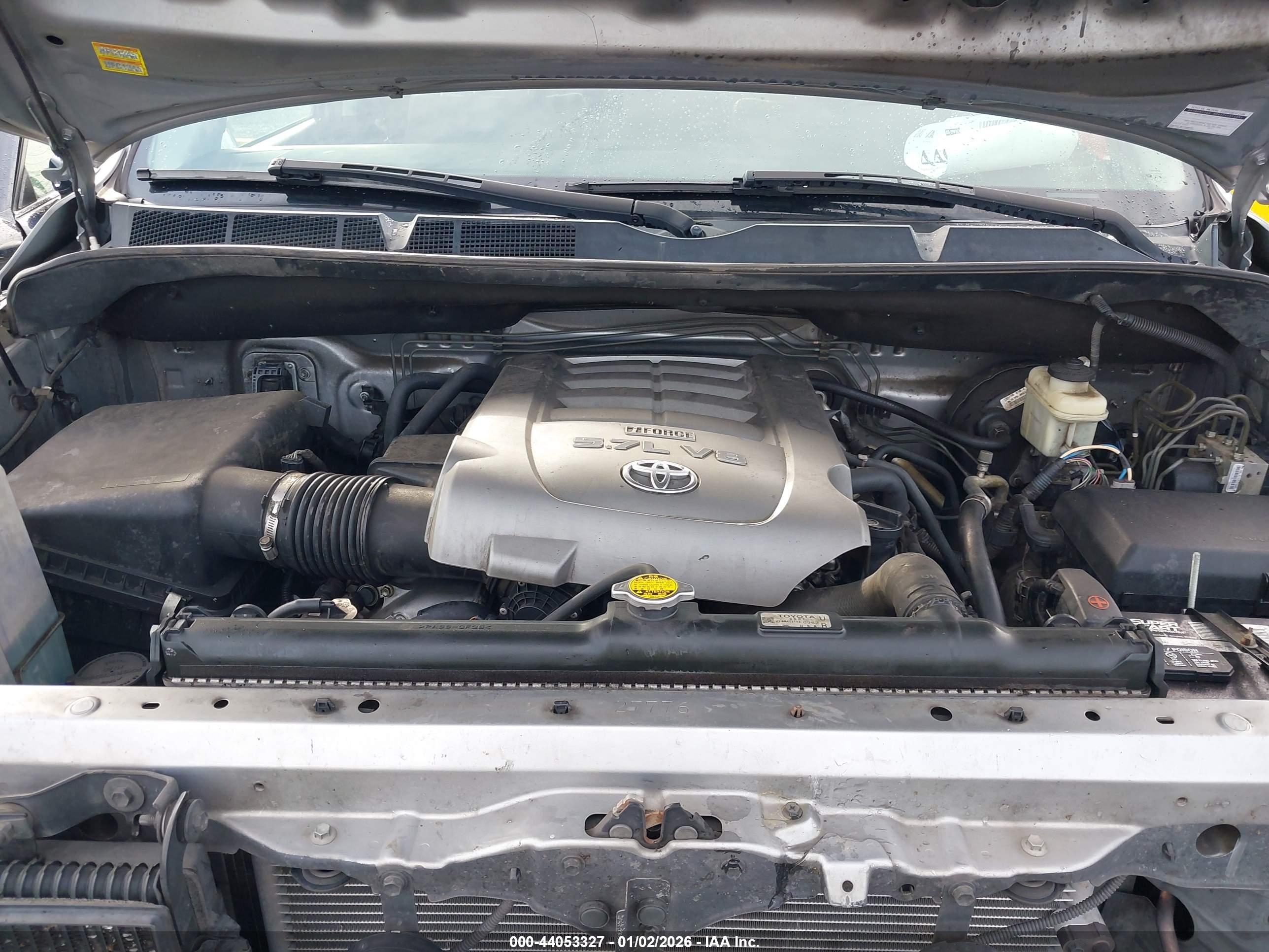 TOYOTA TUNDRA image 10