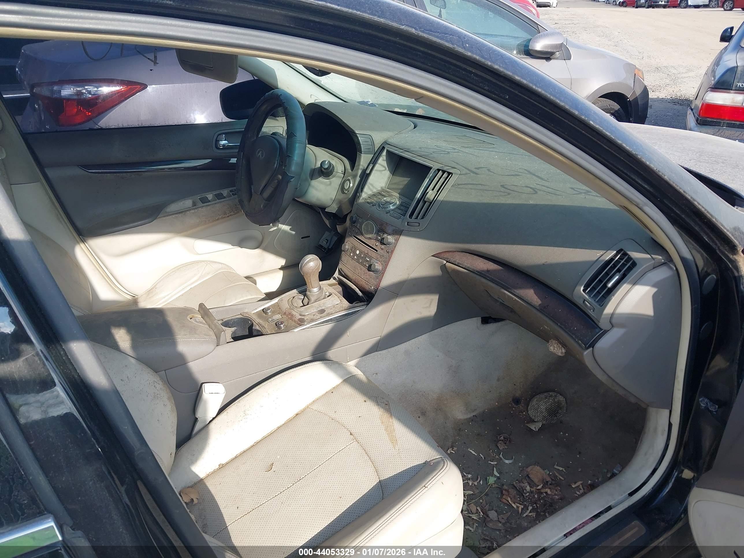 INFINITI G37X image 5