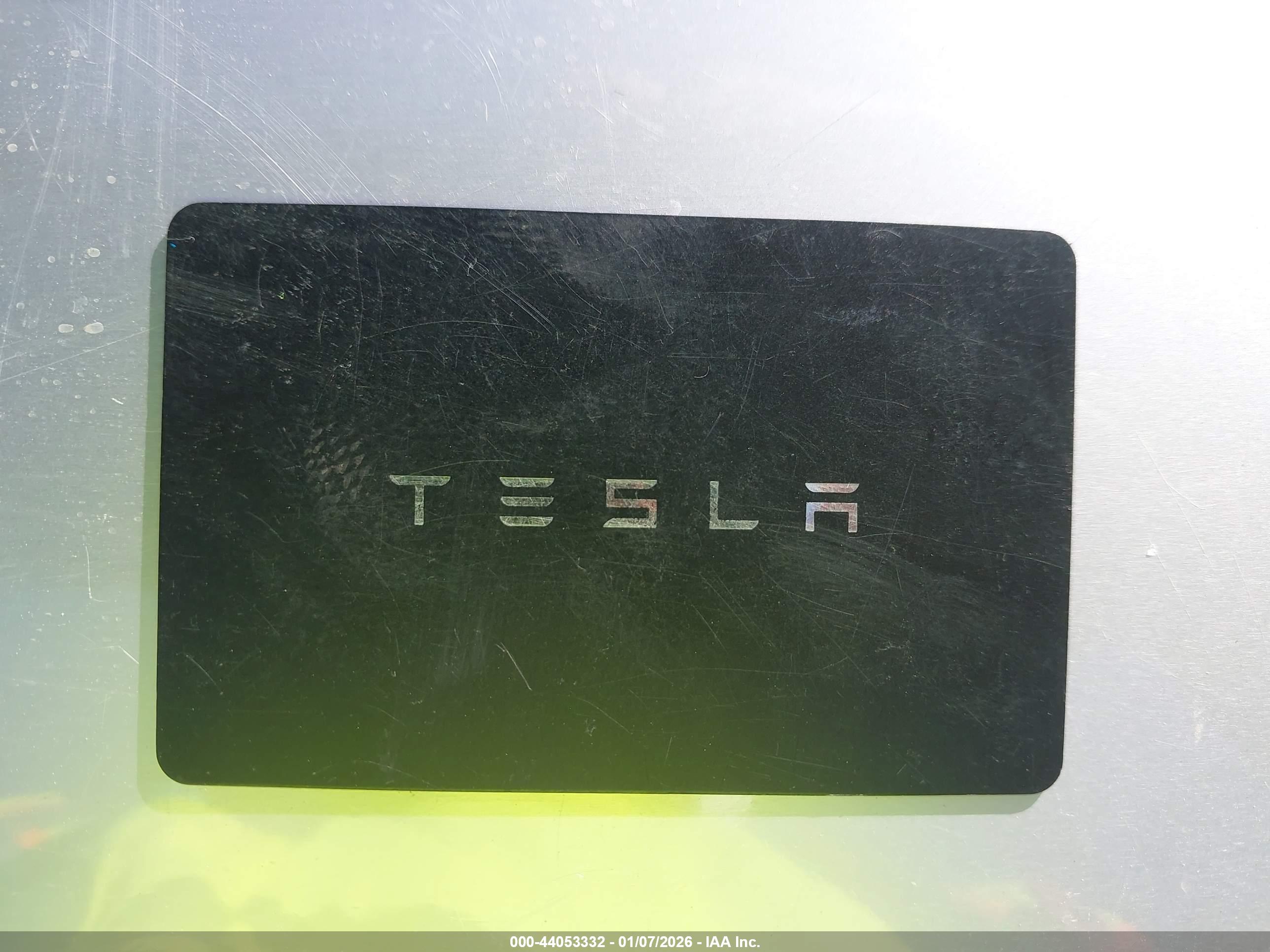 TESLA MODEL image 11