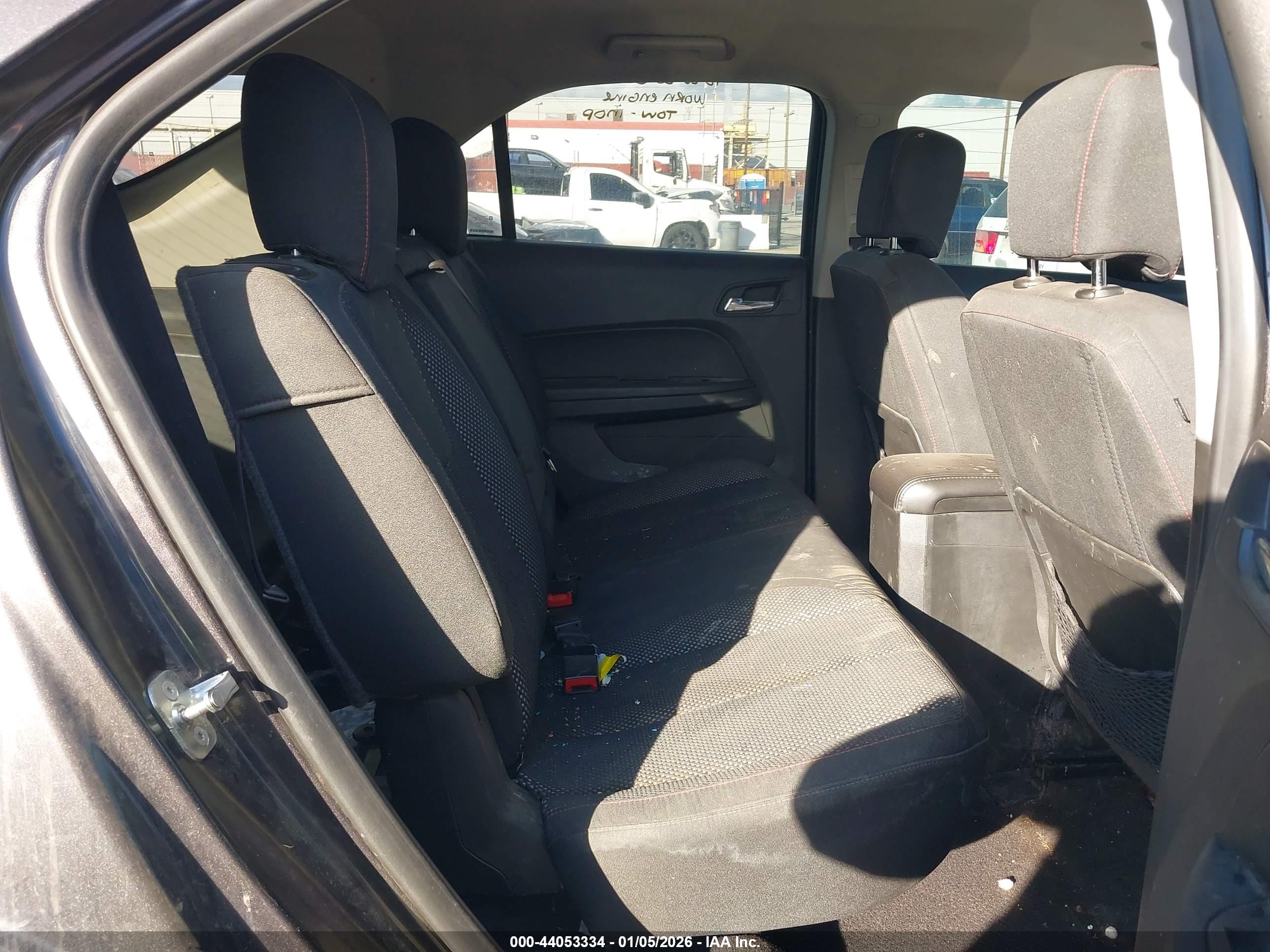 CHEVROLET EQUINOX image 8