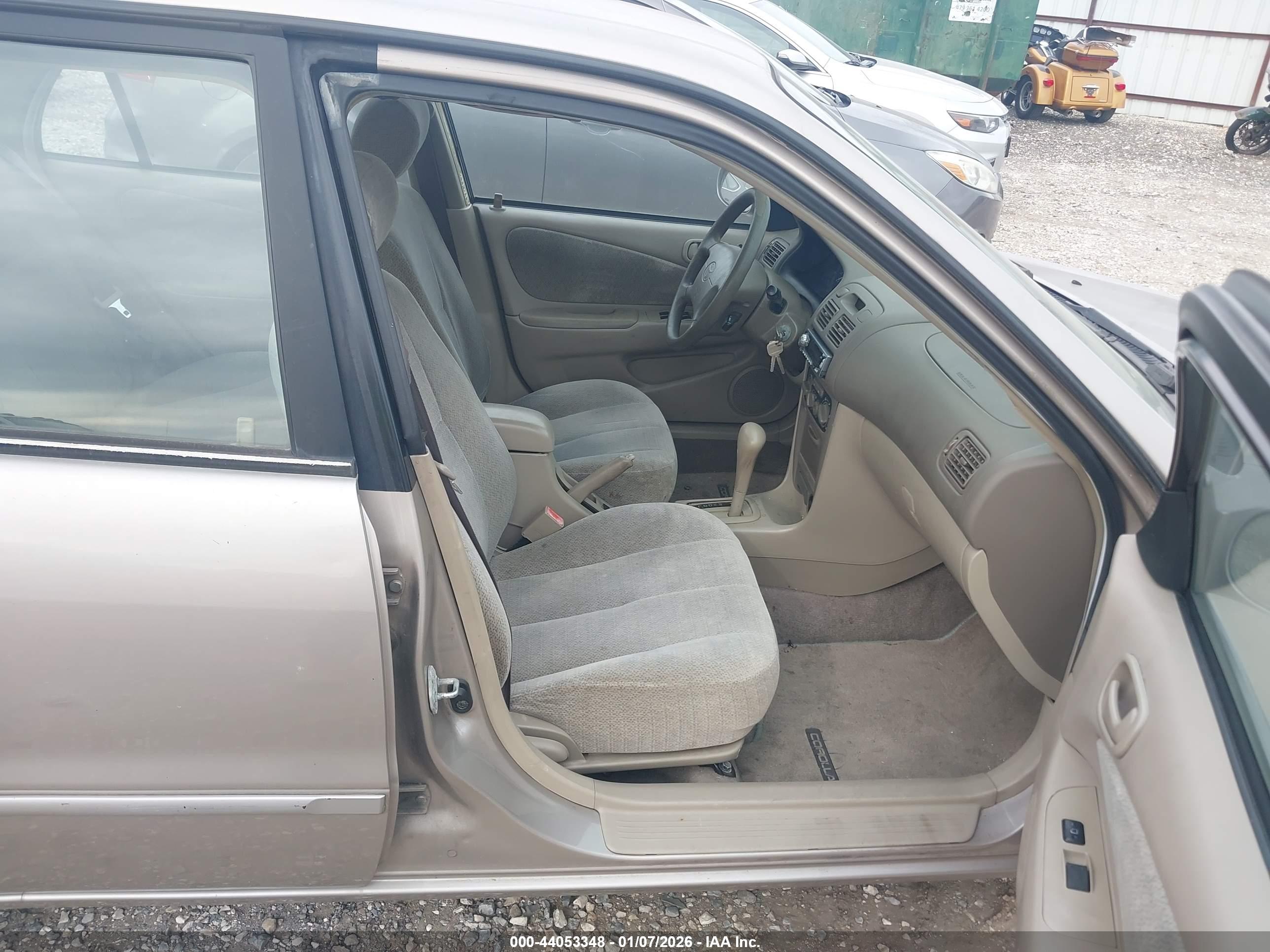 TOYOTA COROLLA image 5