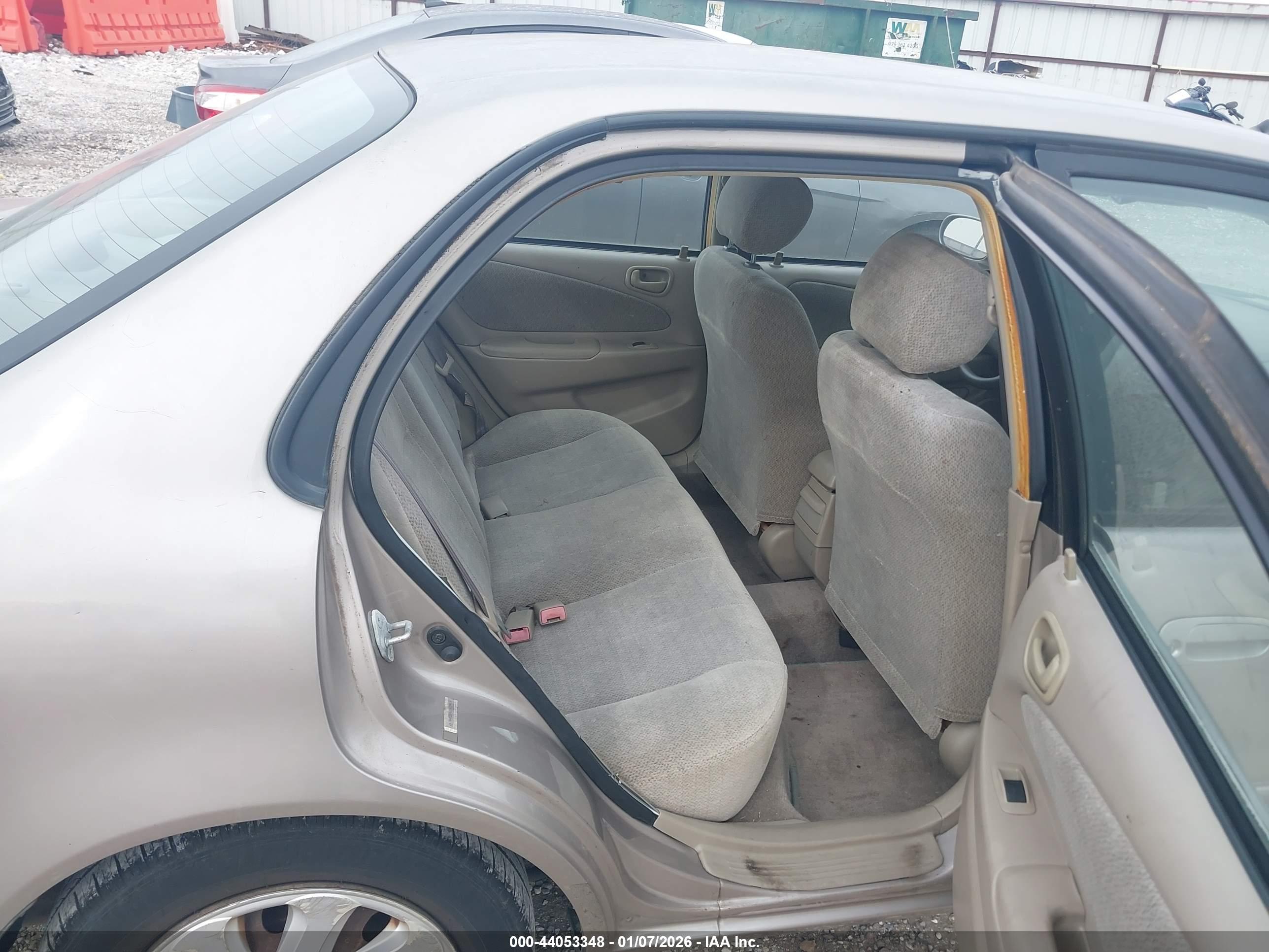 TOYOTA COROLLA image 8