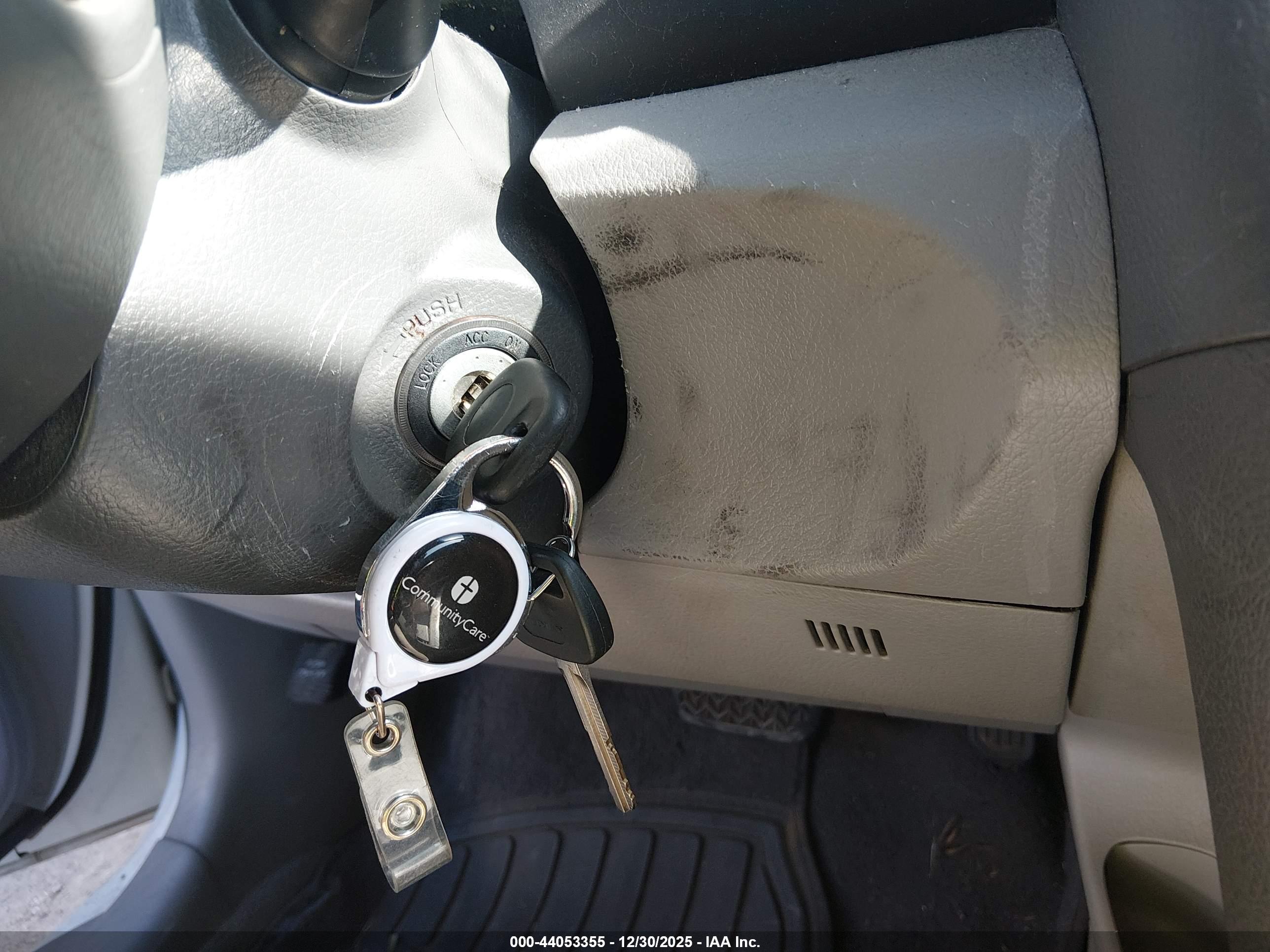 TOYOTA CAMRY image 11