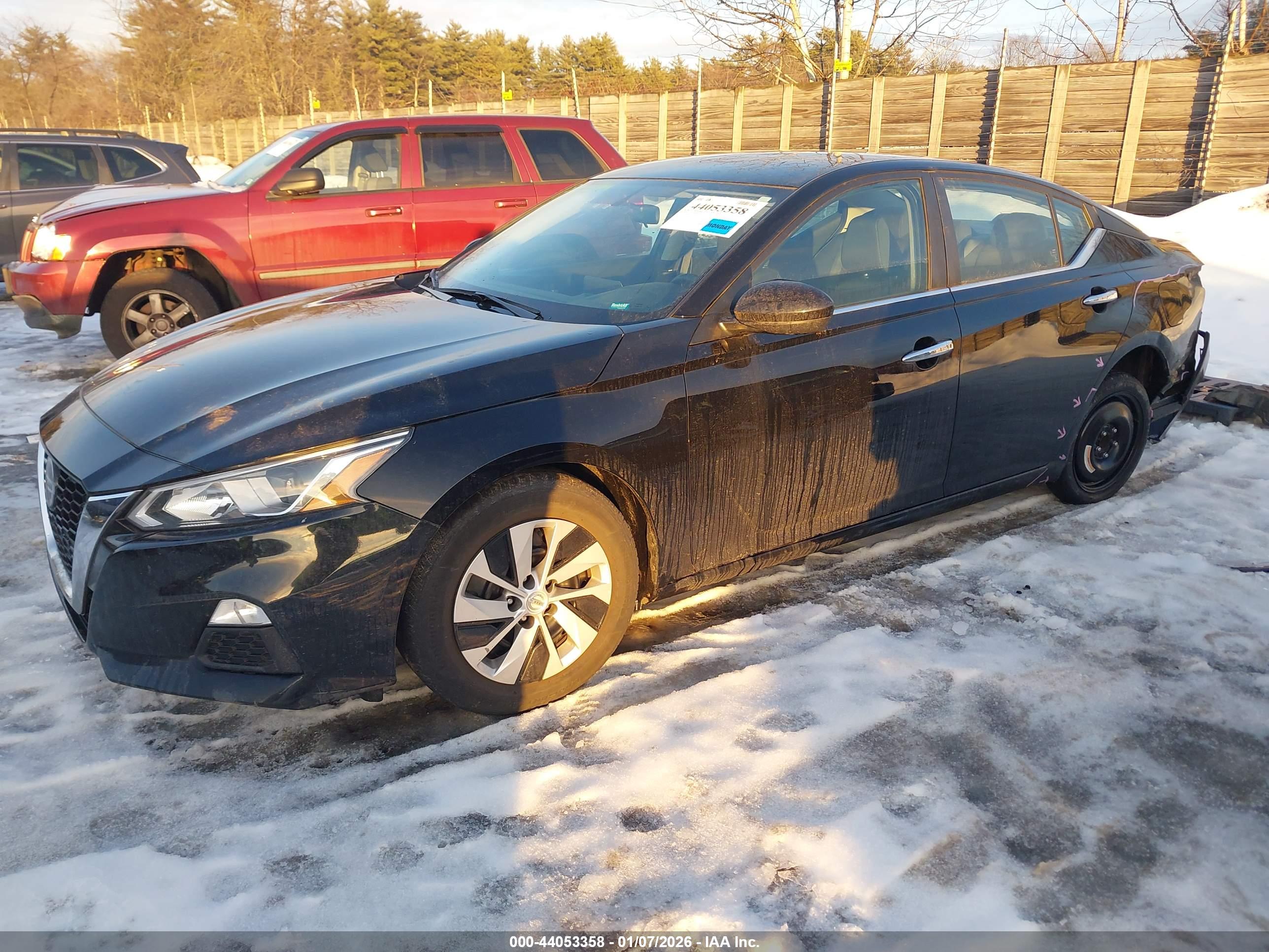 NISSAN ALTIMA image 2
