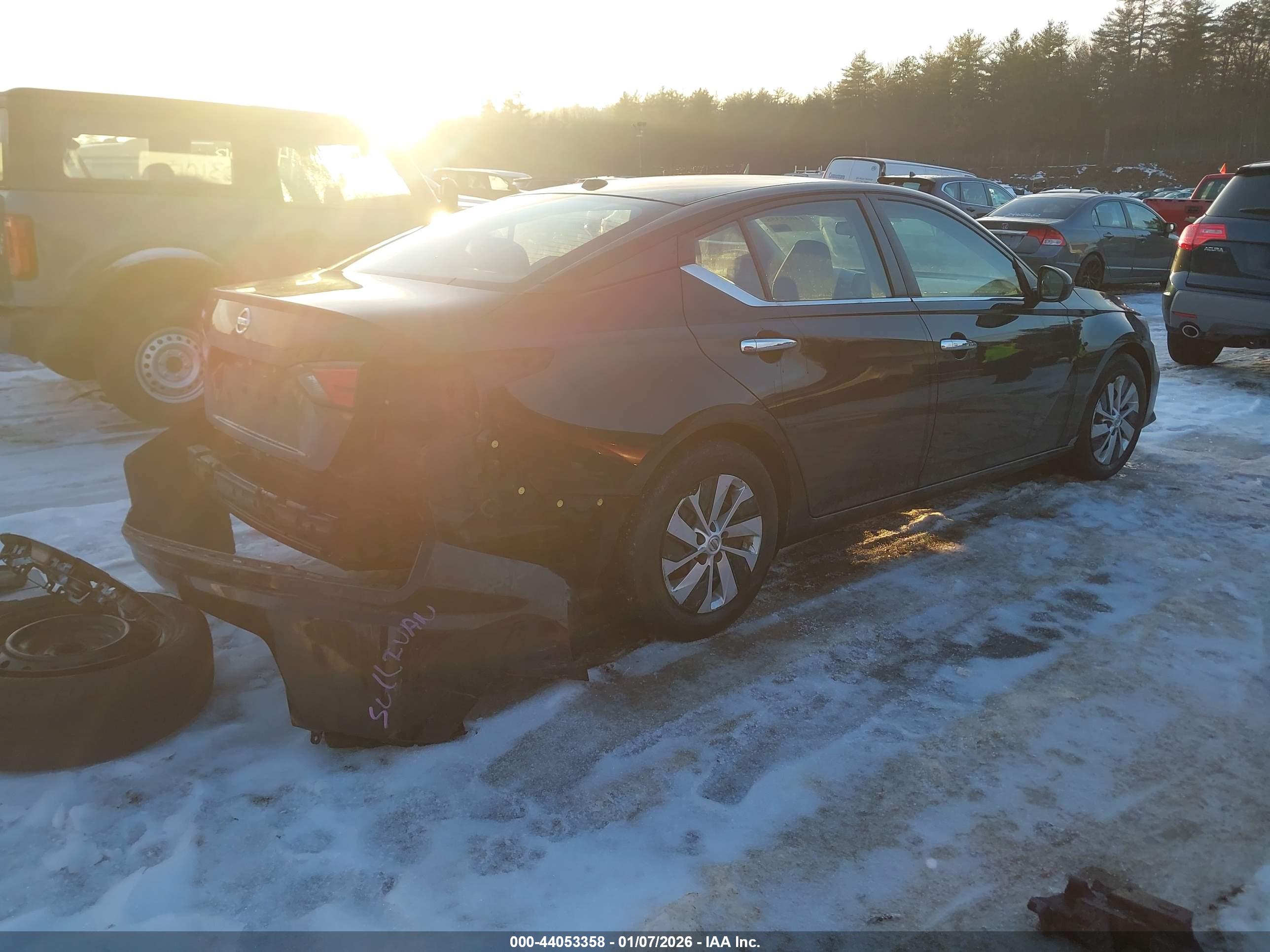 NISSAN ALTIMA image 4