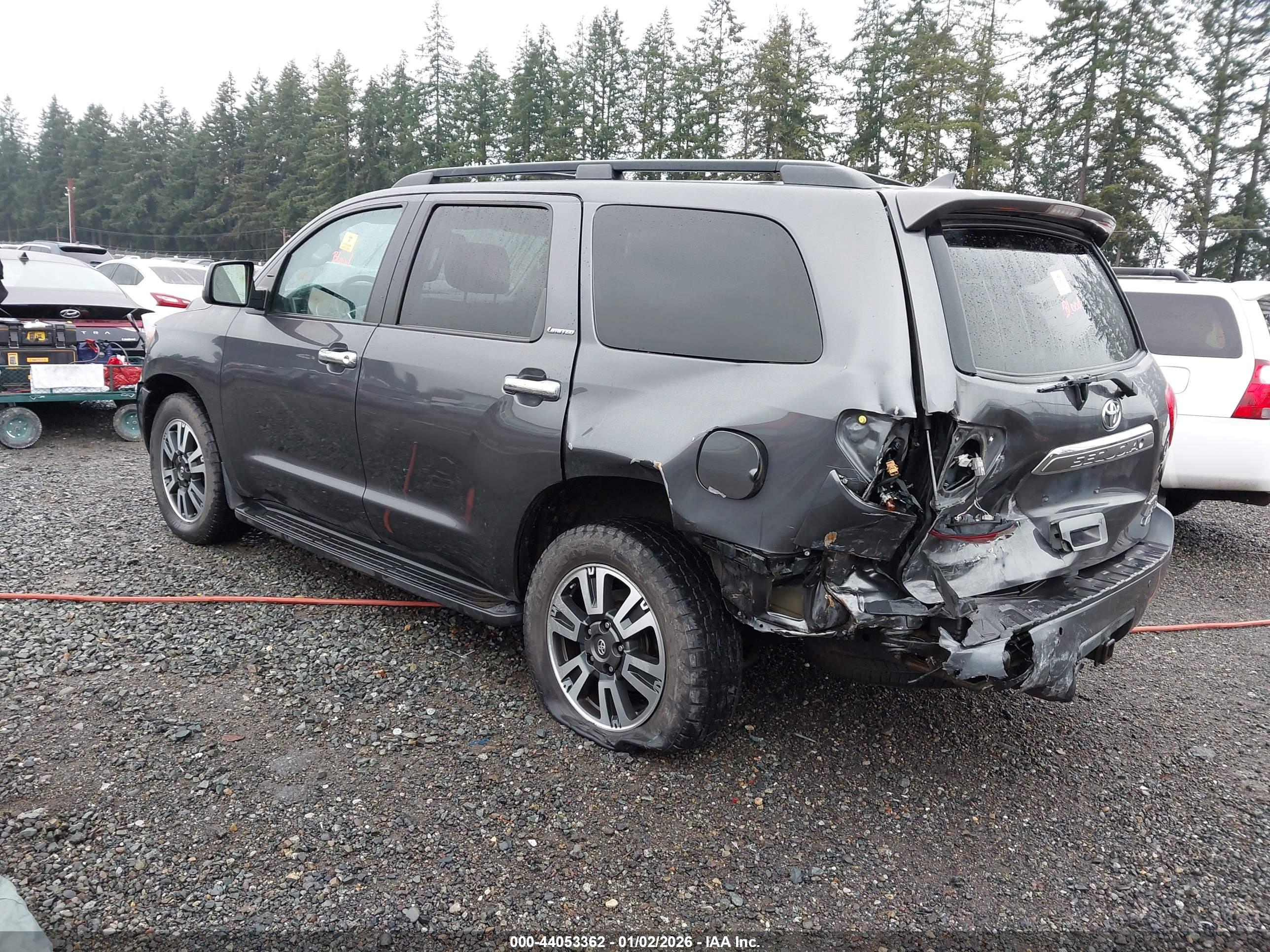 TOYOTA SEQUOIA image 3