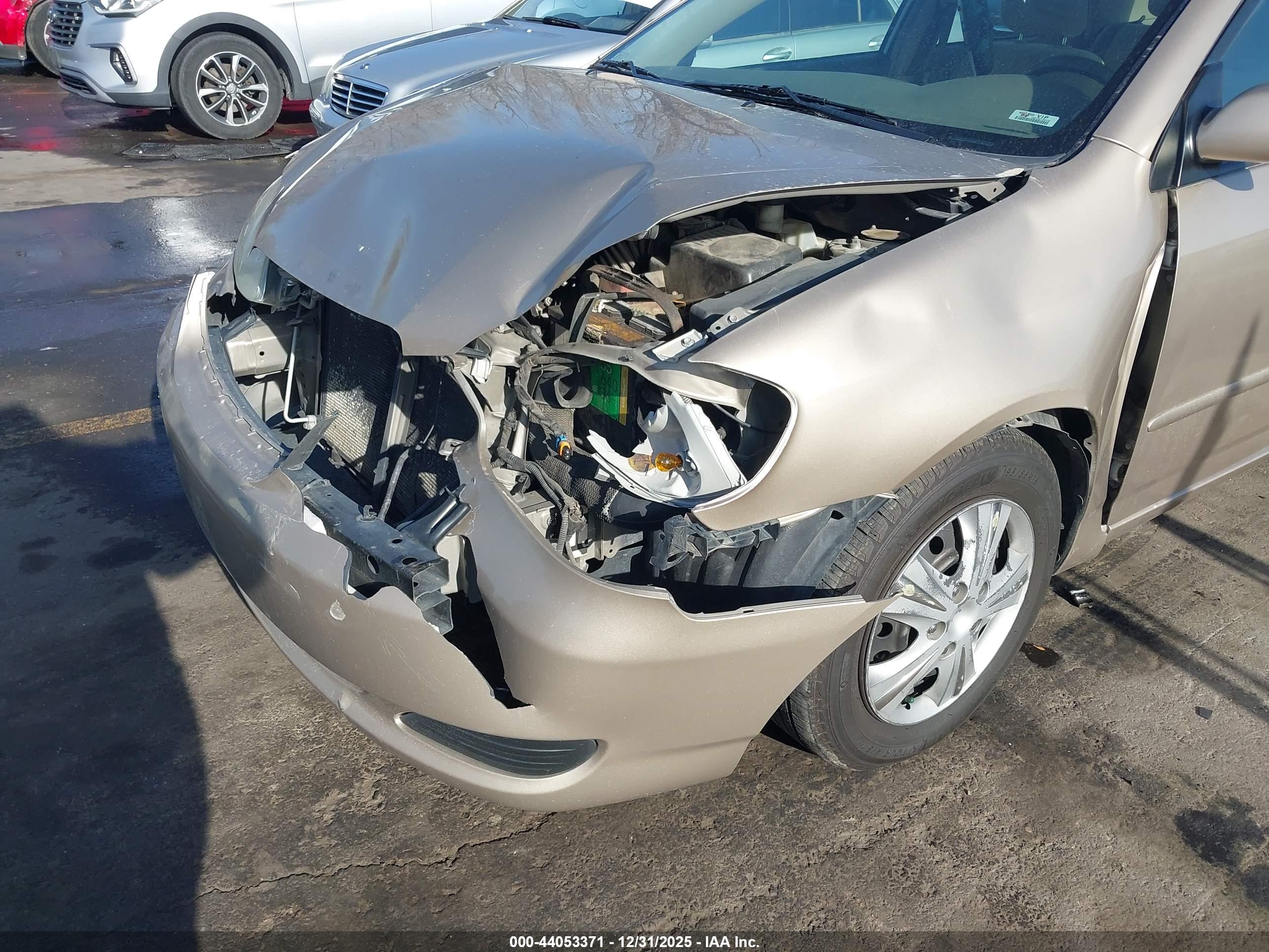 TOYOTA COROLLA image 6