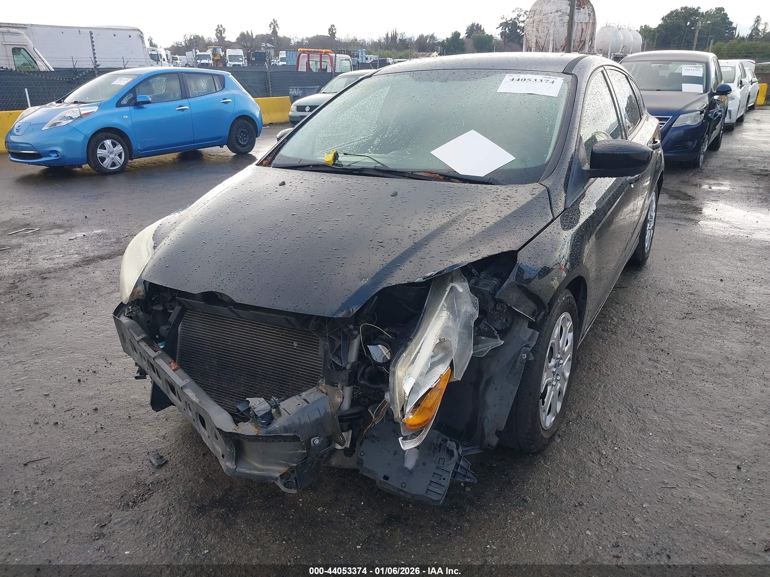 FORD FOCUS image 6