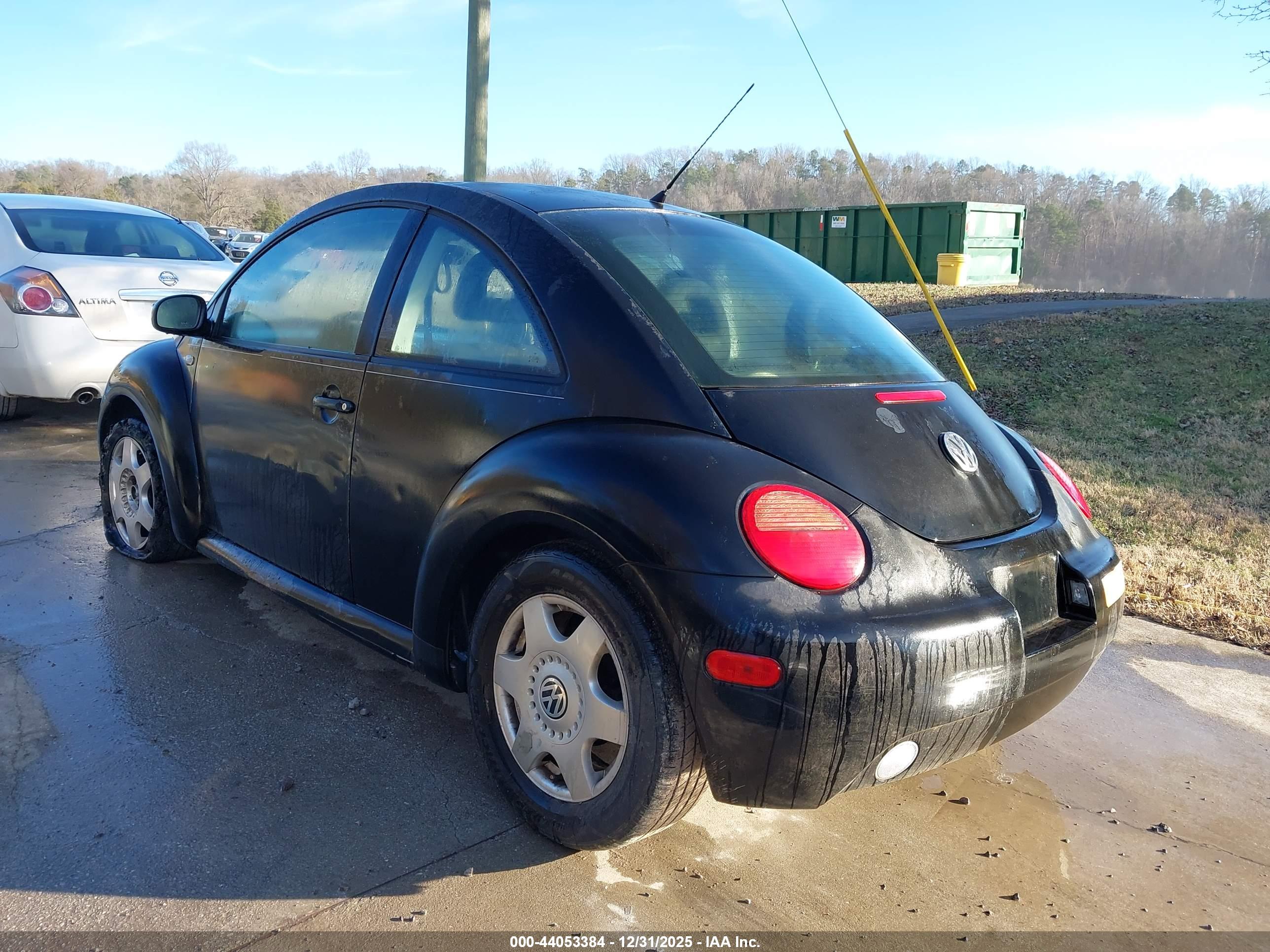 VOLKSWAGEN NEW image 3