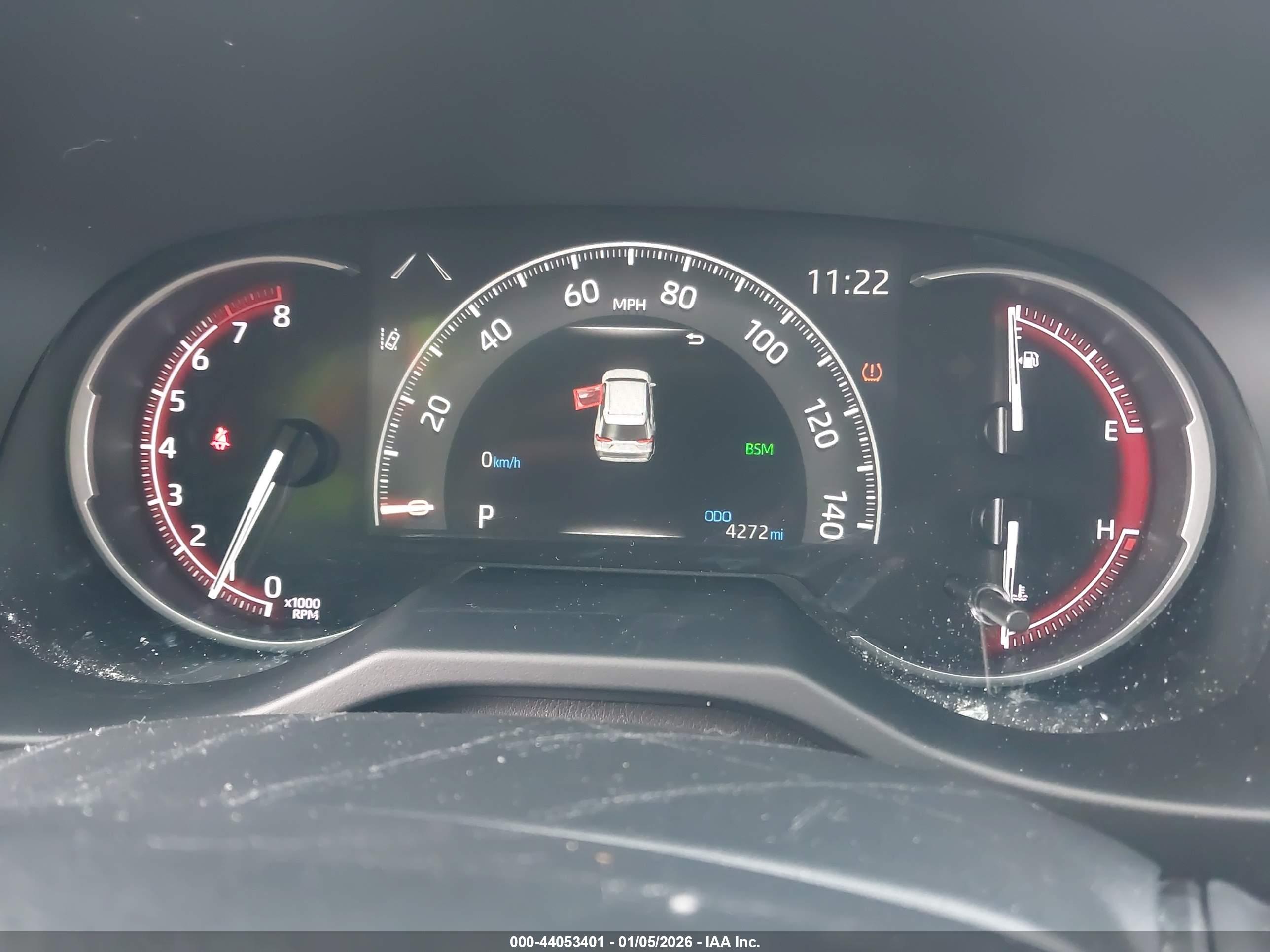 TOYOTA RAV4 image 7