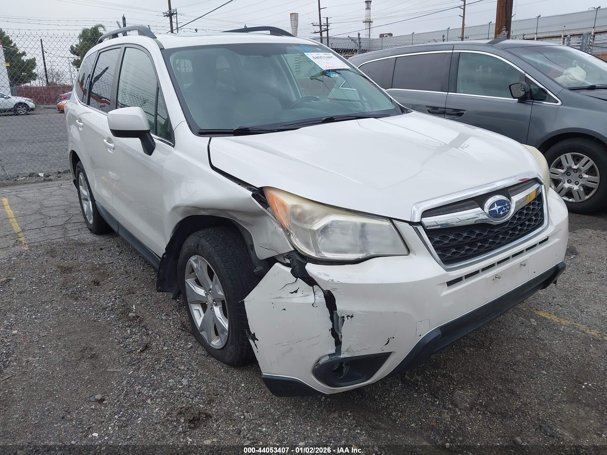 SUBARU FORESTER image 6