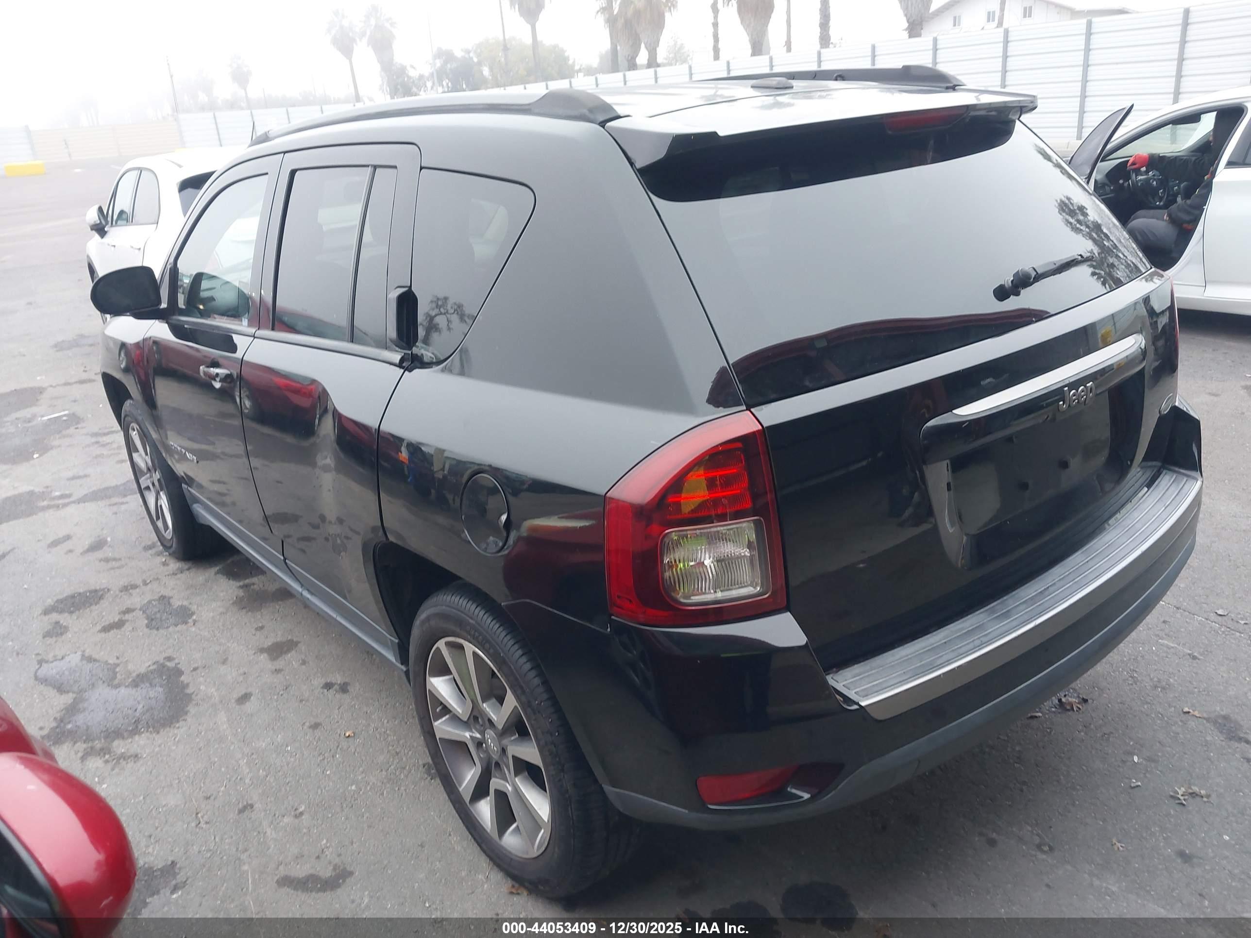 JEEP COMPASS image 3