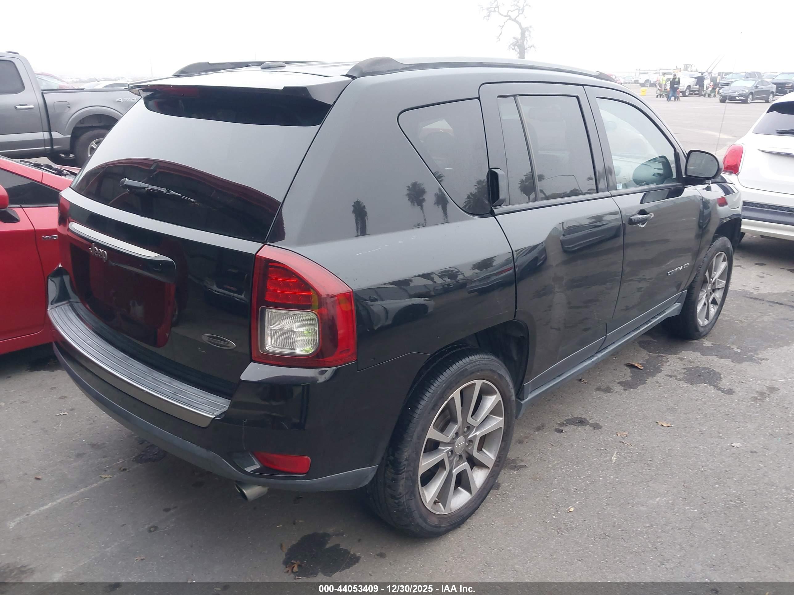 JEEP COMPASS image 4