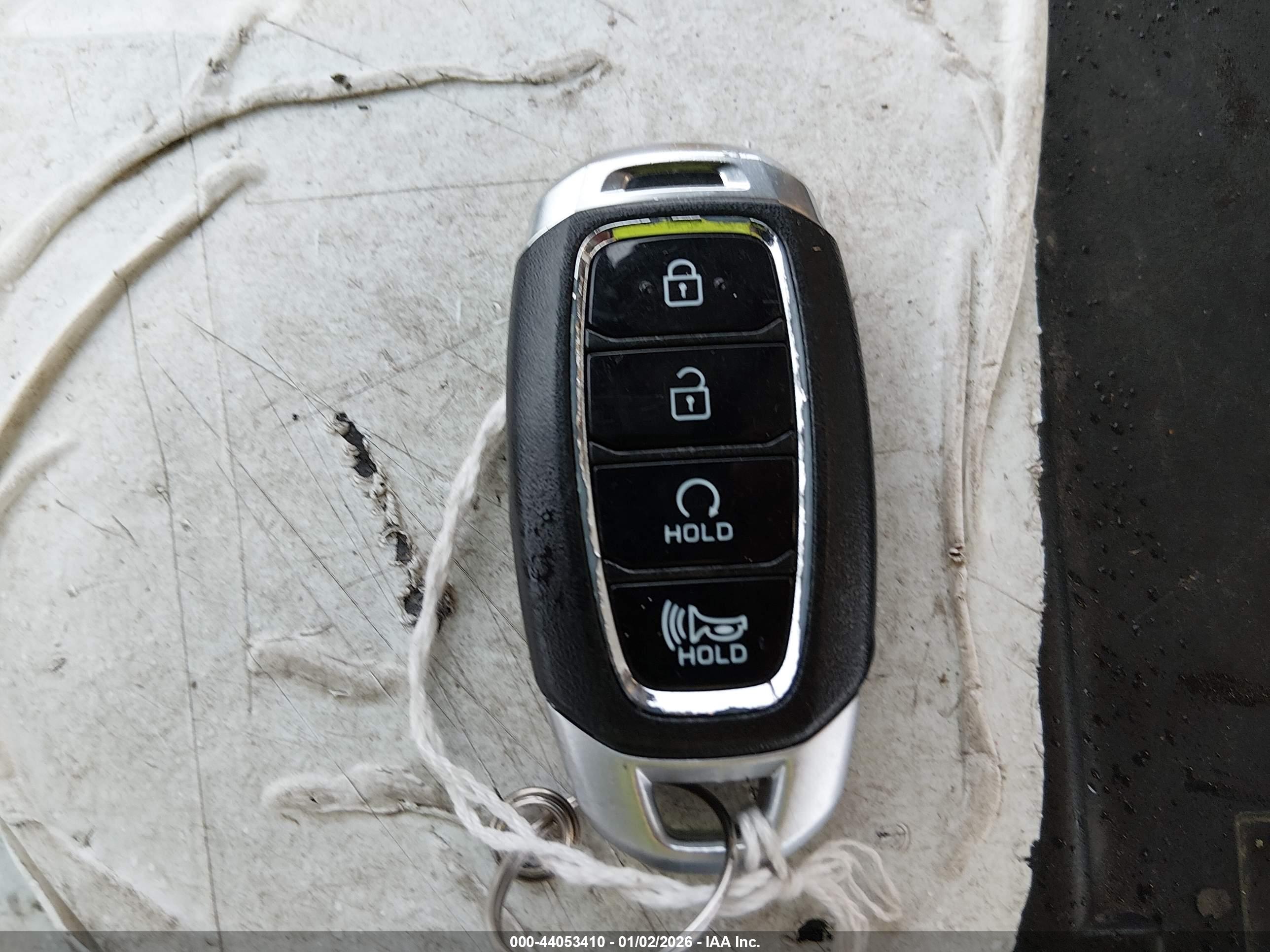HYUNDAI KONA image 11