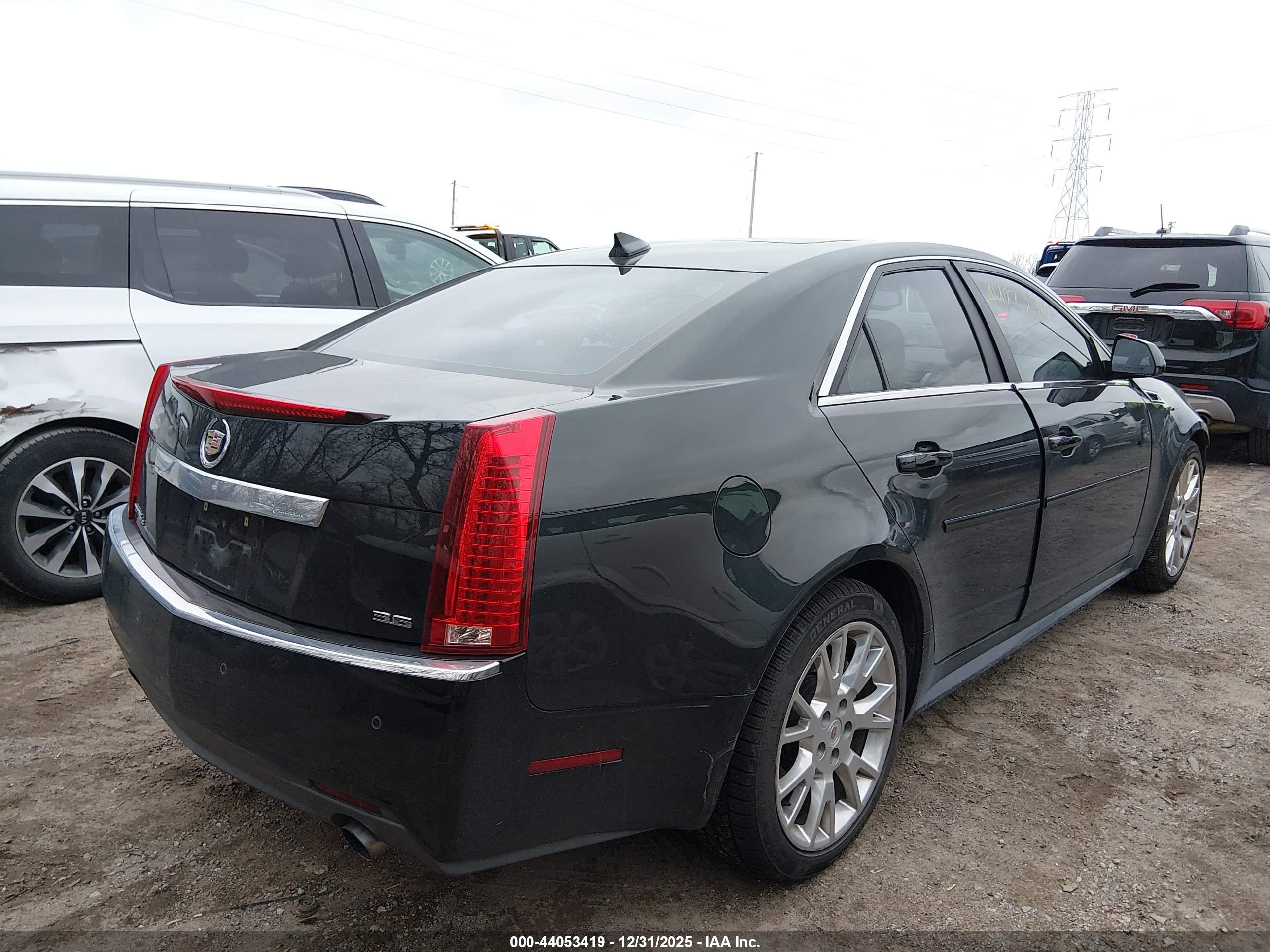 CADILLAC CTS image 4