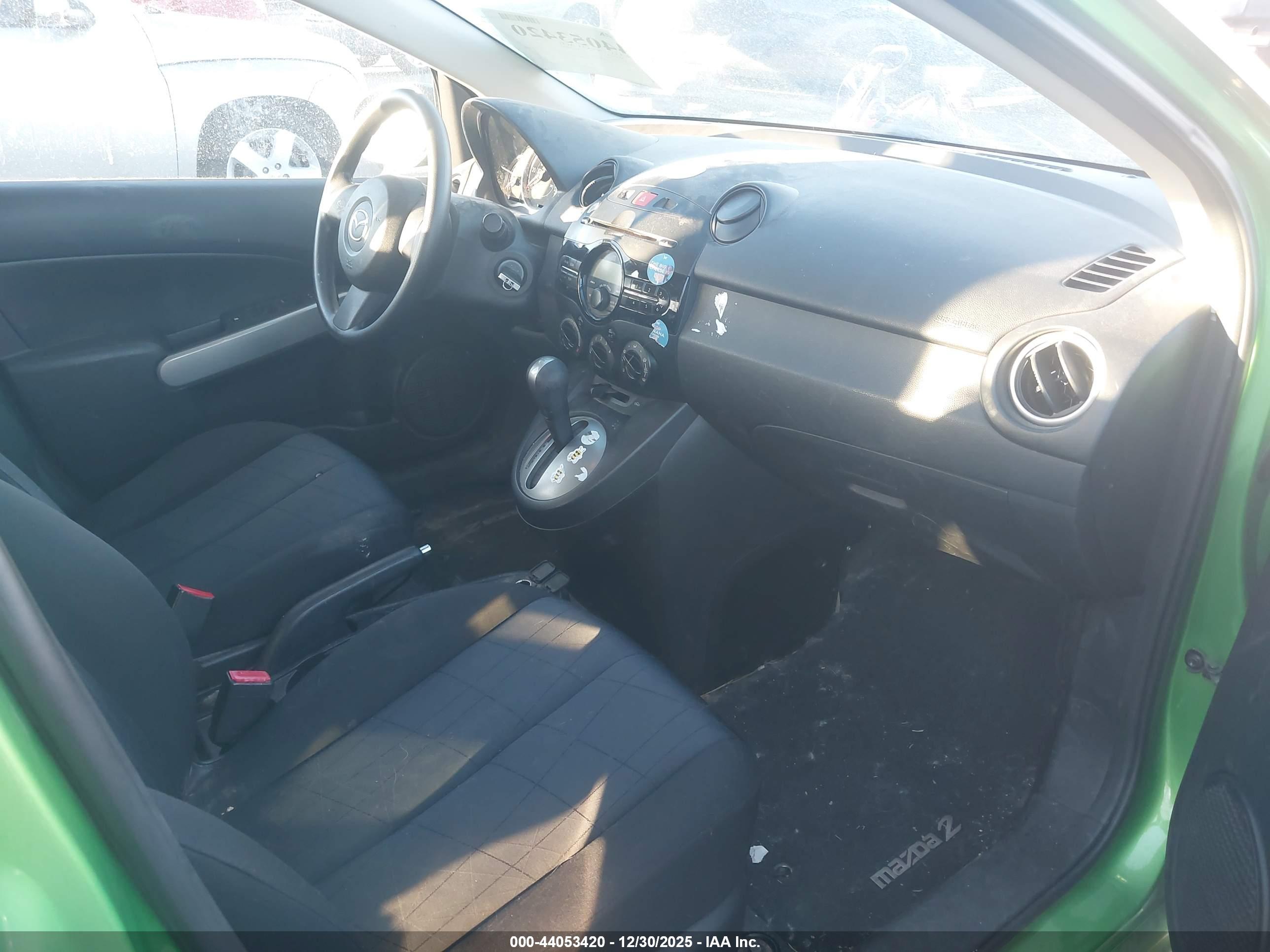 MAZDA MAZDA2 image 5