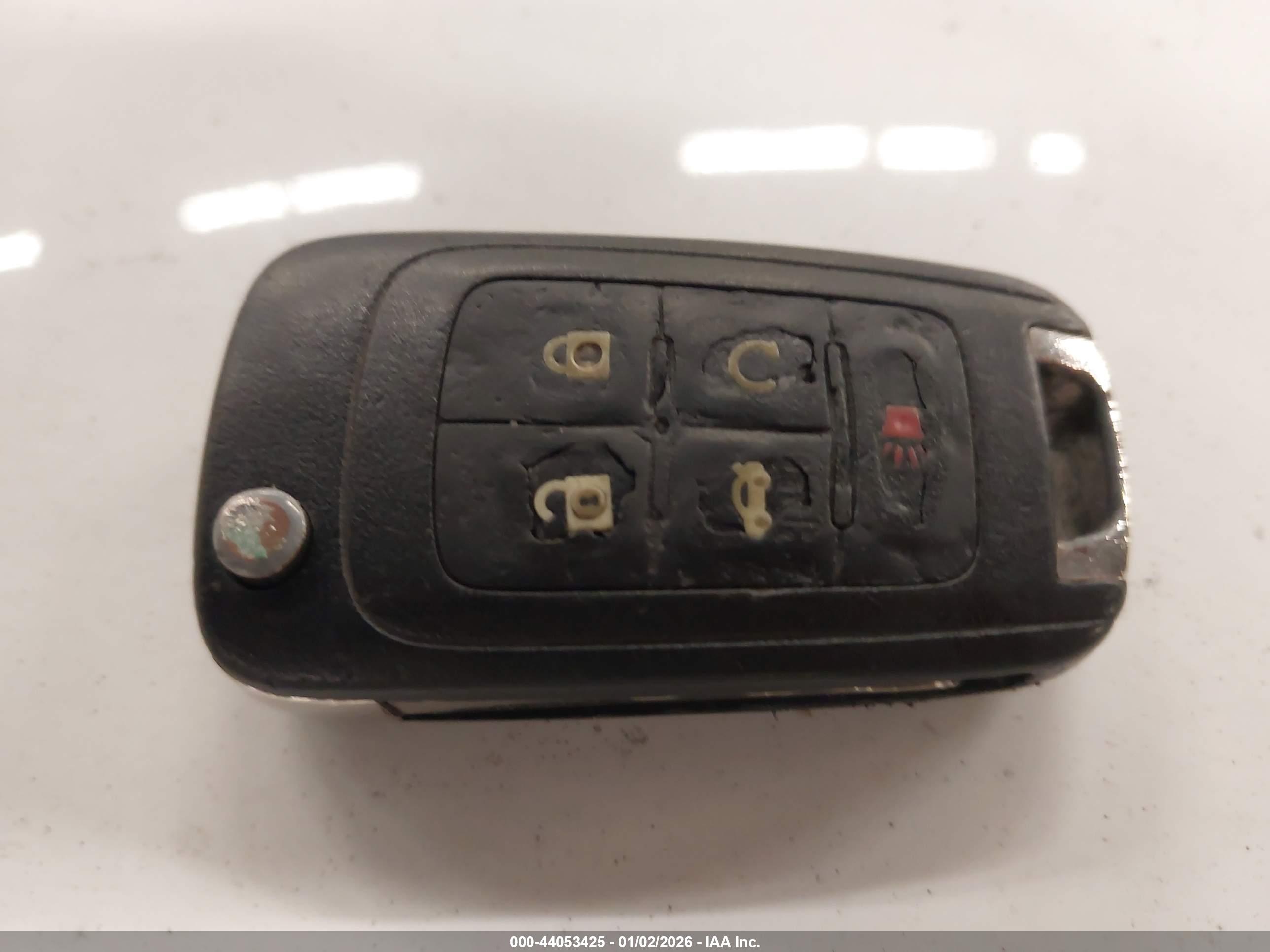 GMC TERRAIN image 11