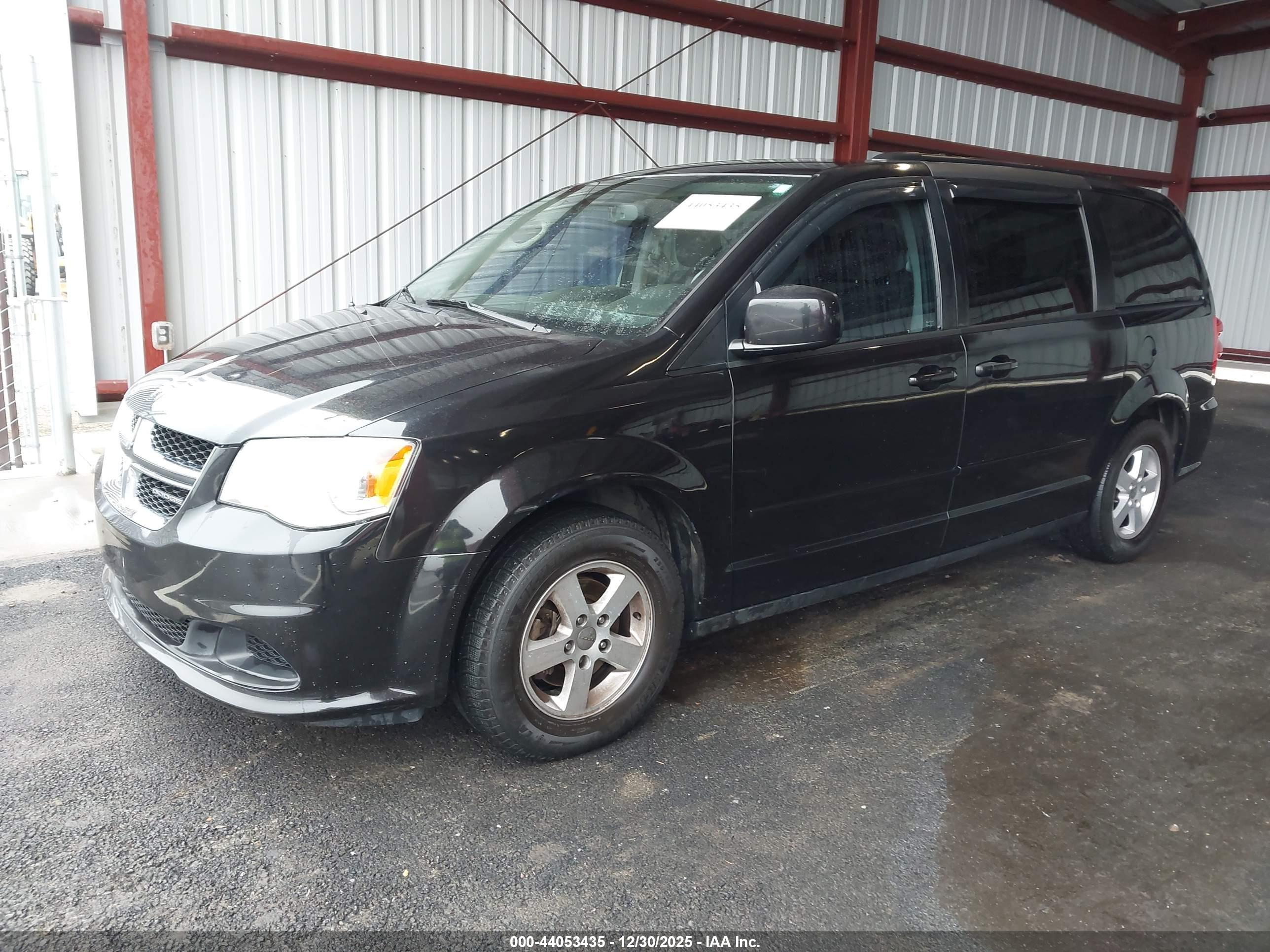 DODGE GRAND image 2