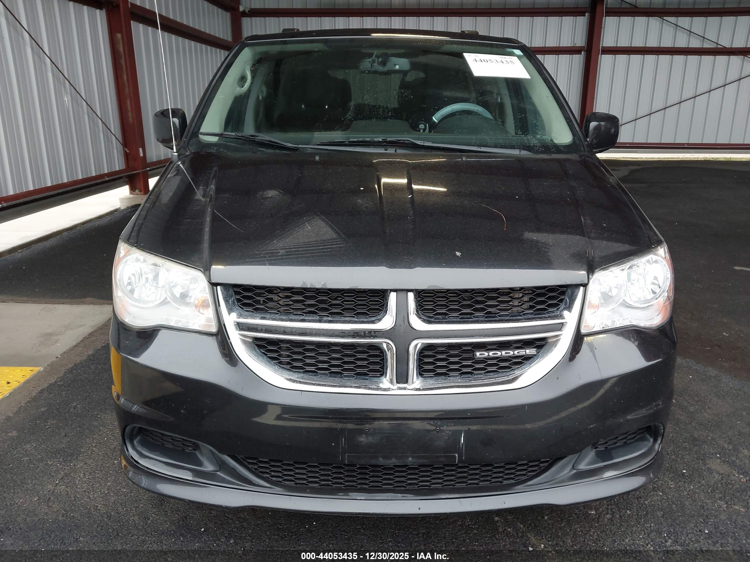 DODGE GRAND image 6