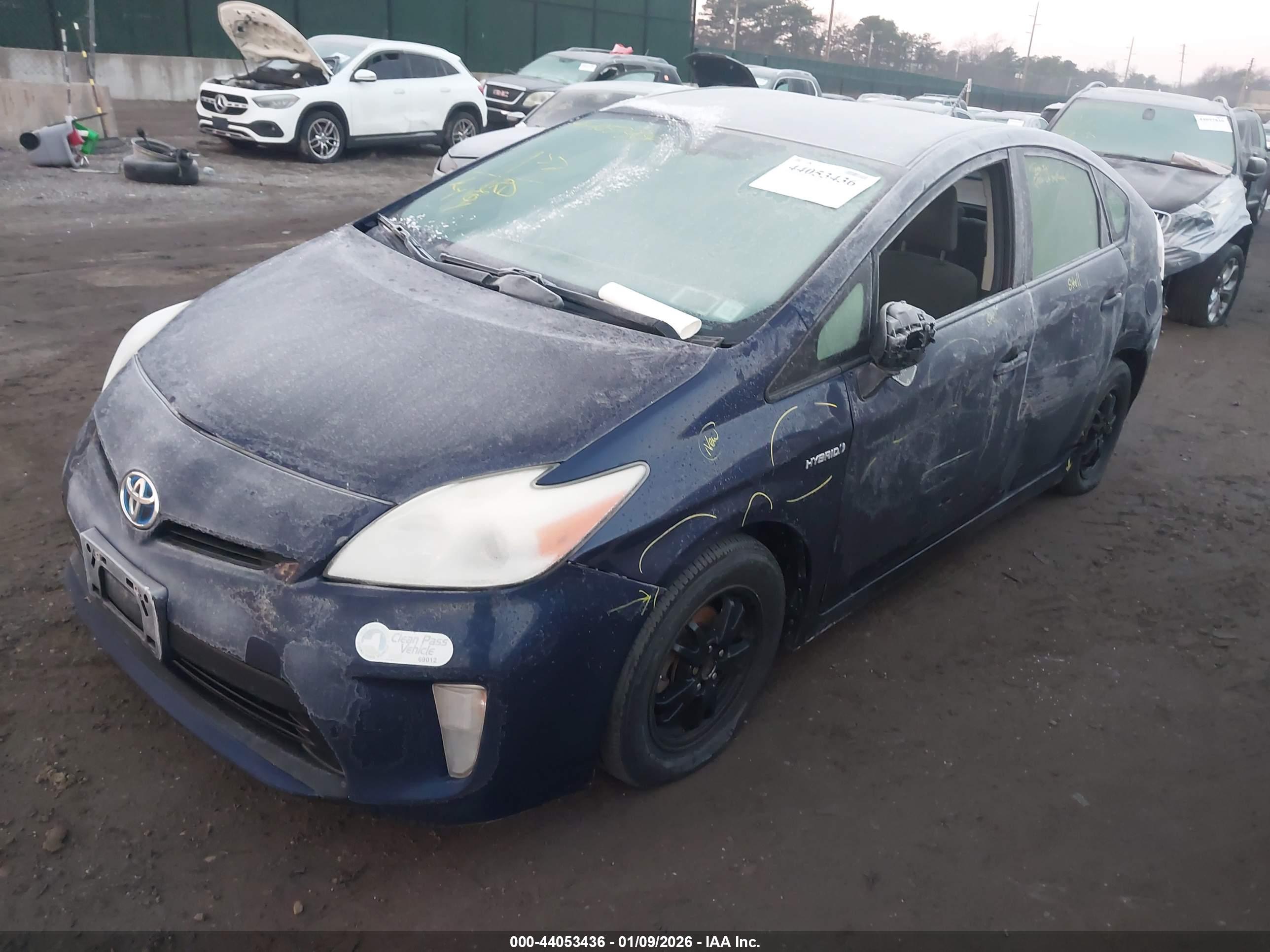 TOYOTA PRIUS image 2