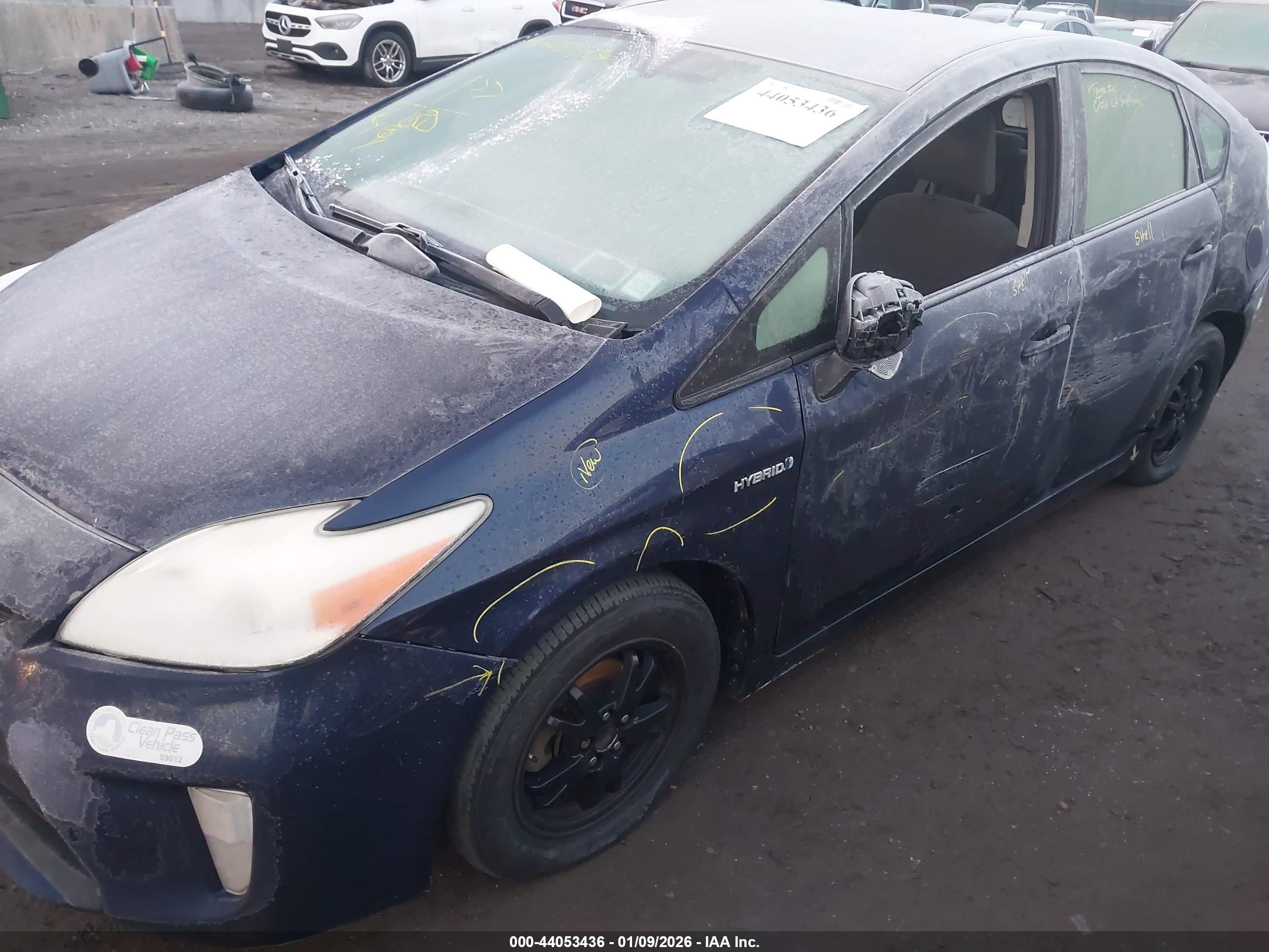 TOYOTA PRIUS image 6
