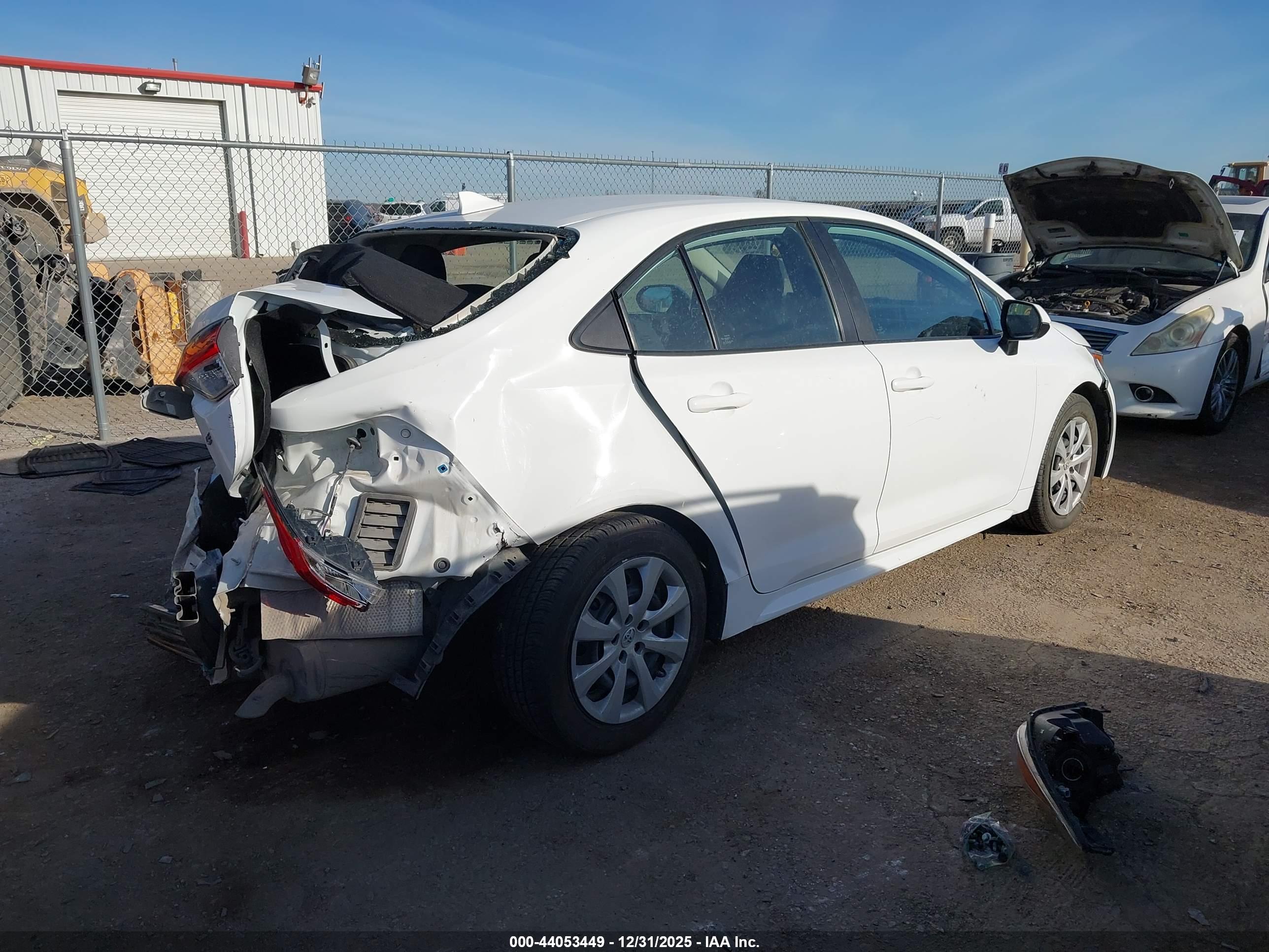 TOYOTA COROLLA image 4