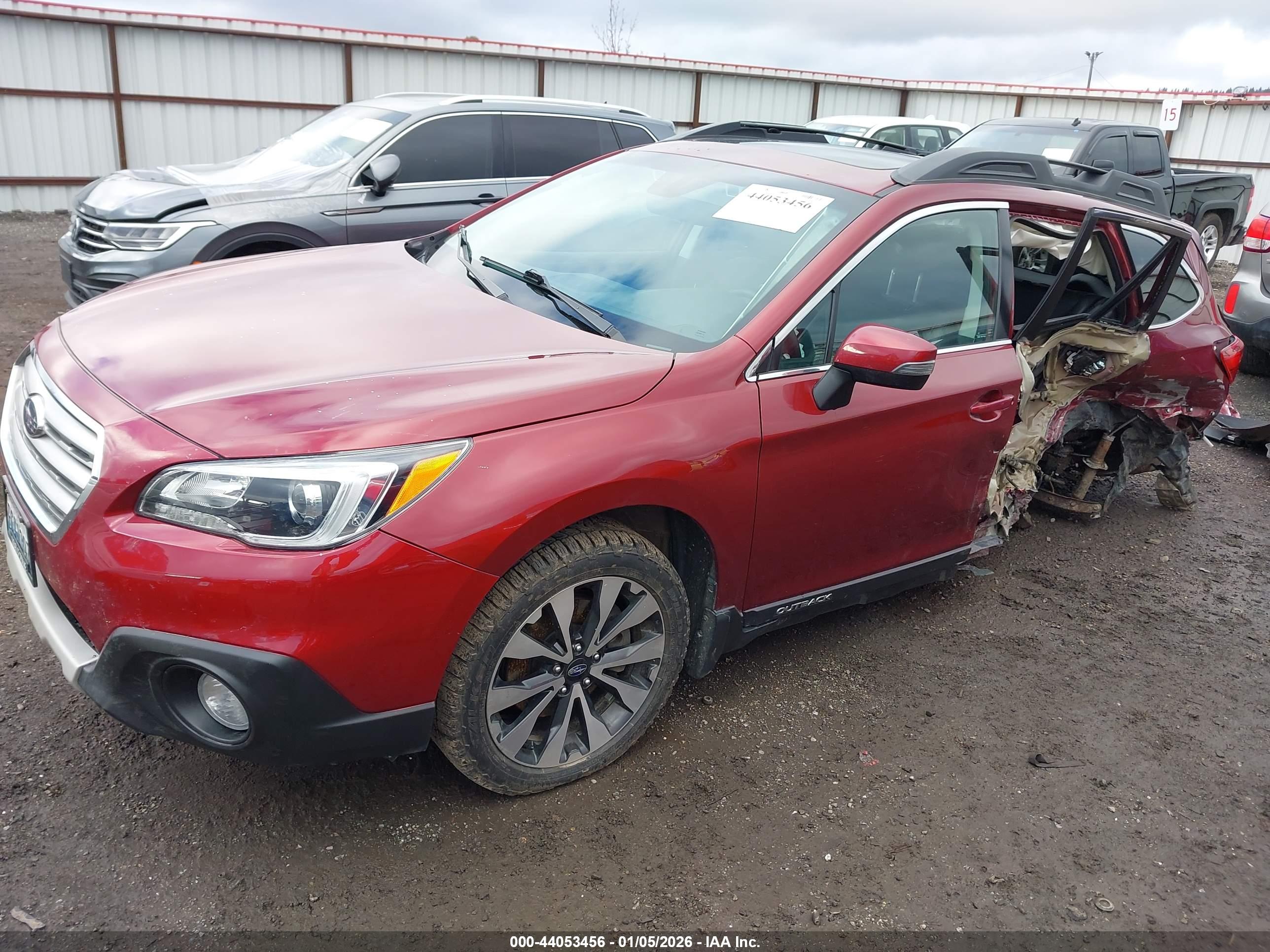 SUBARU OUTBACK image 2