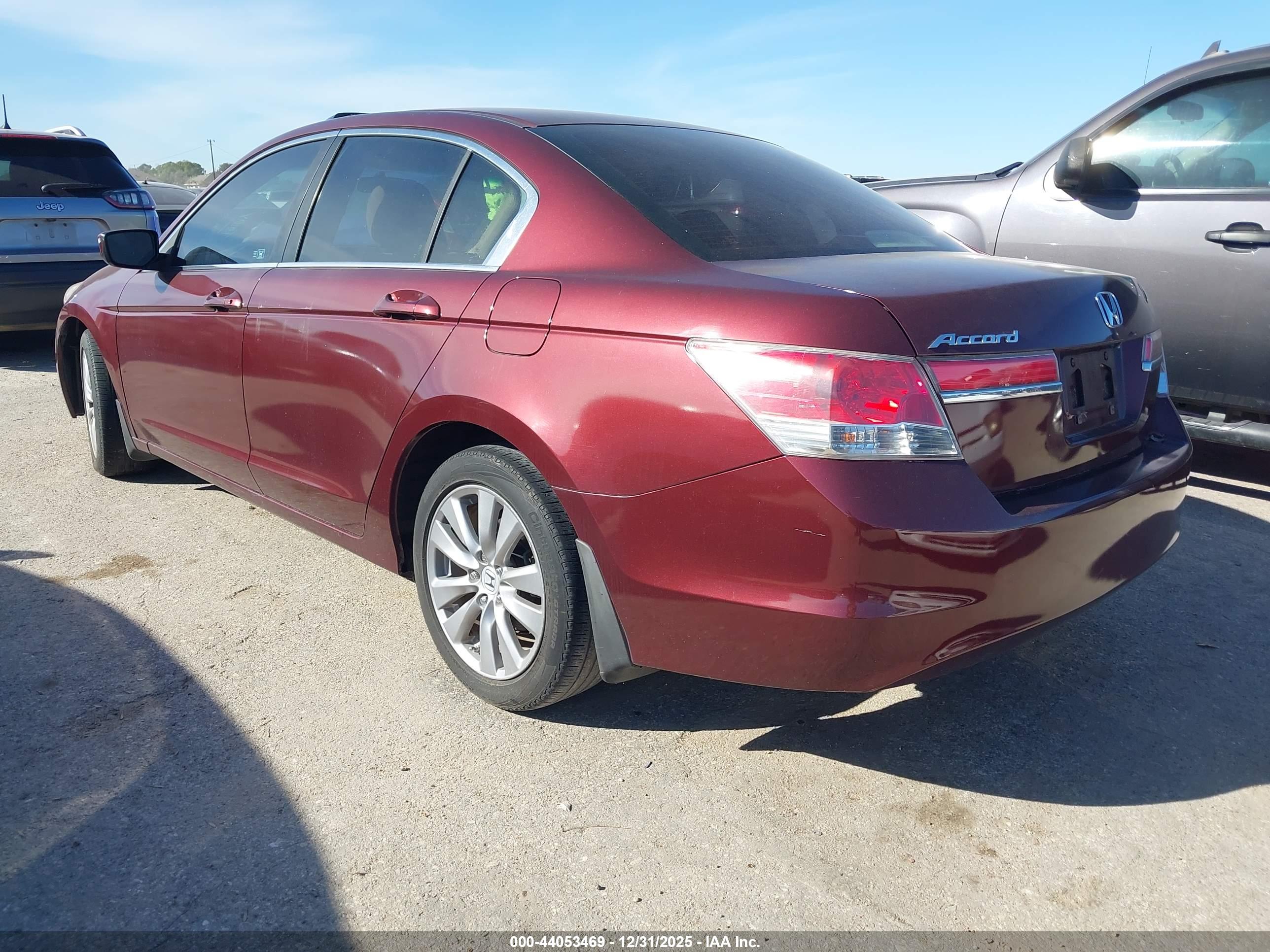 HONDA ACCORD image 3
