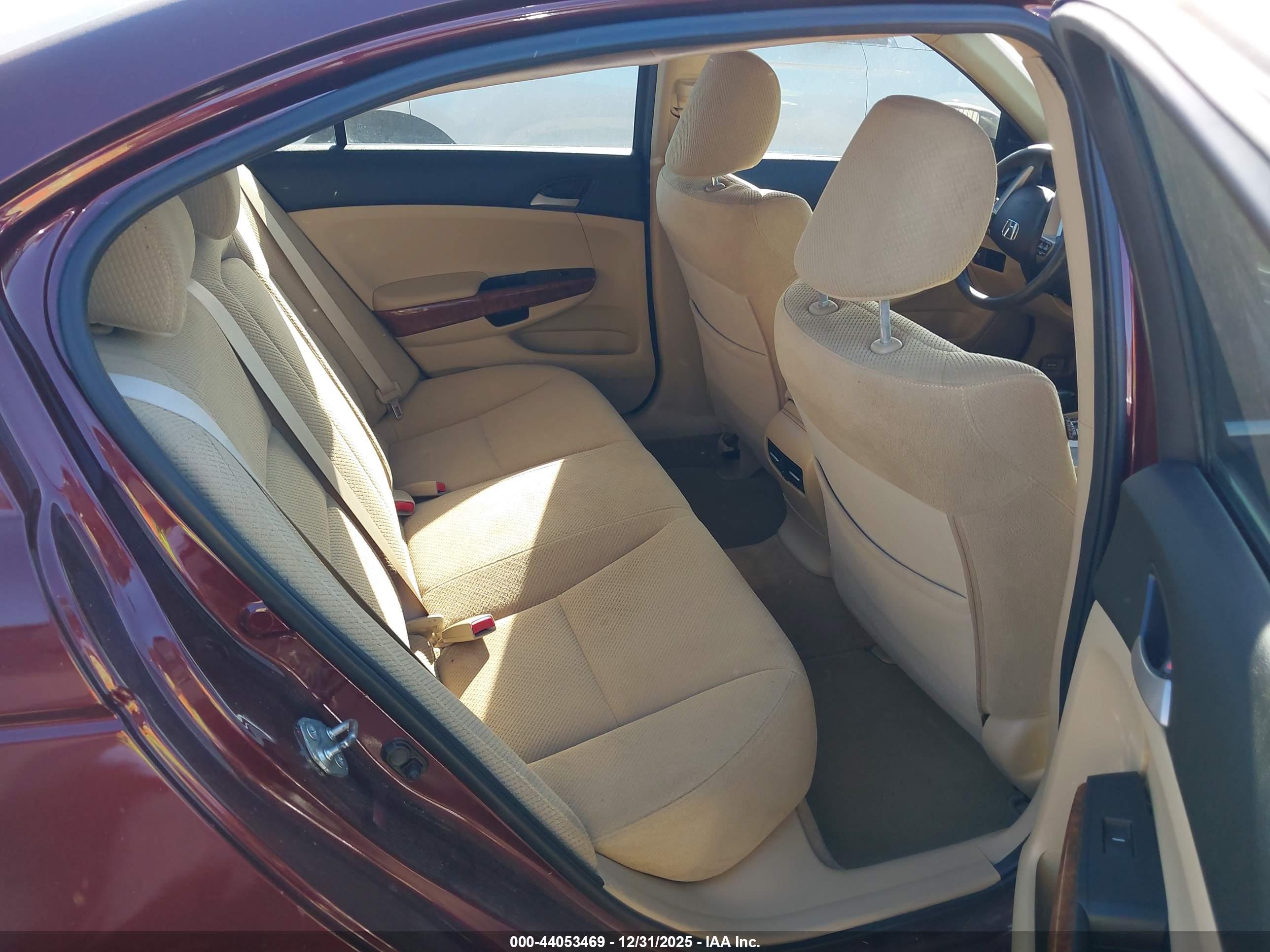 HONDA ACCORD image 8