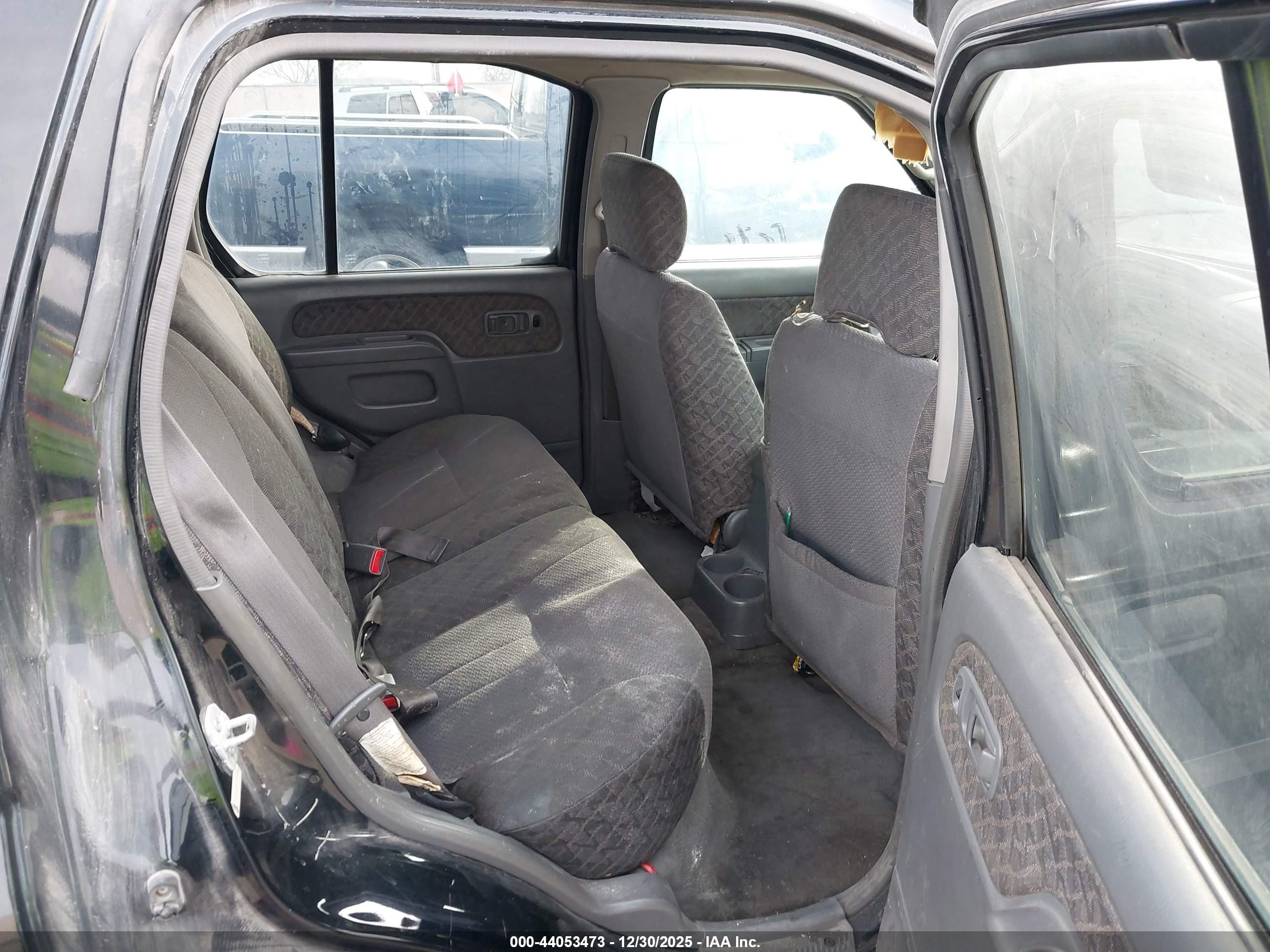 NISSAN XTERRA image 8