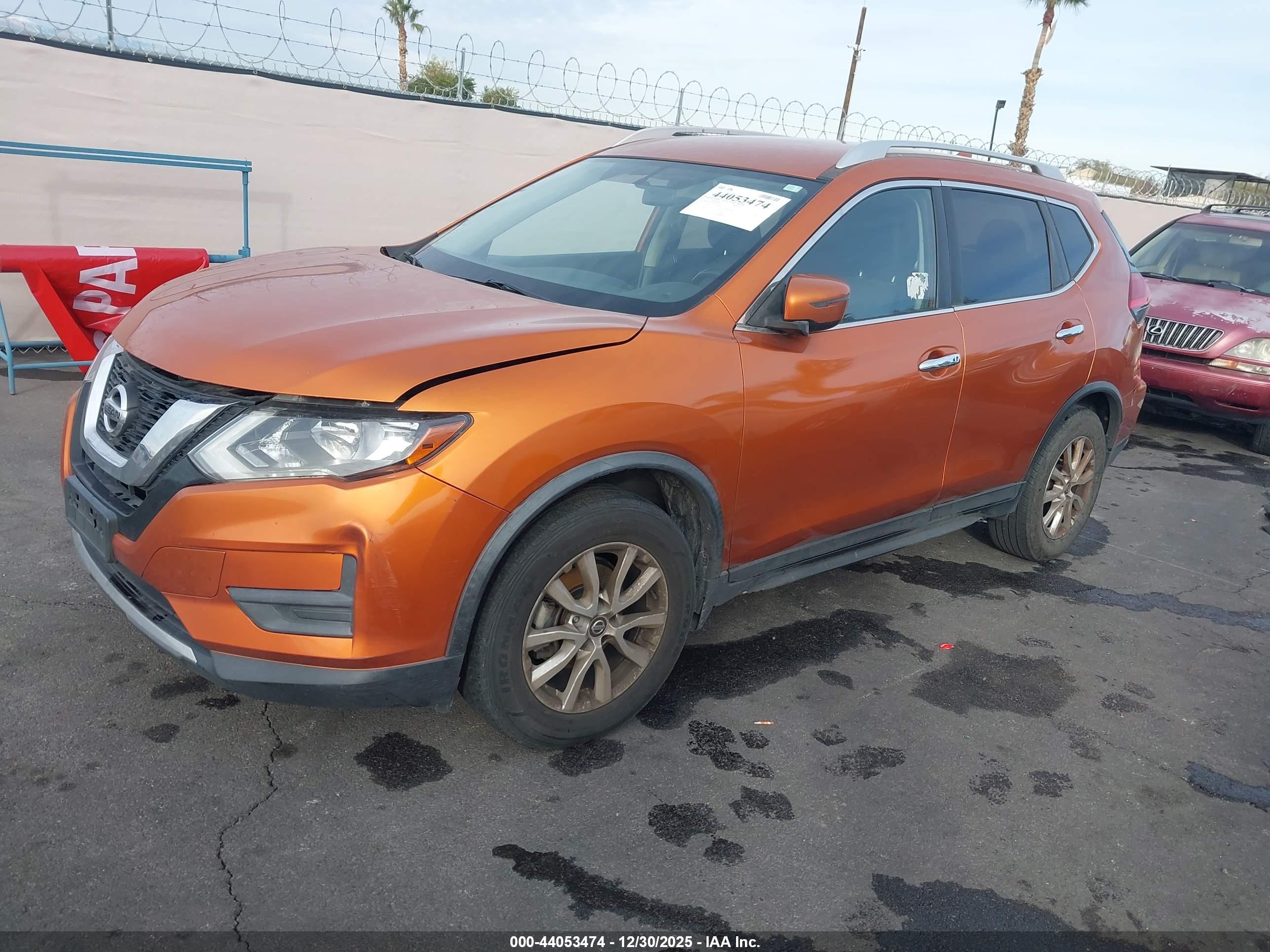 NISSAN ROGUE image 2
