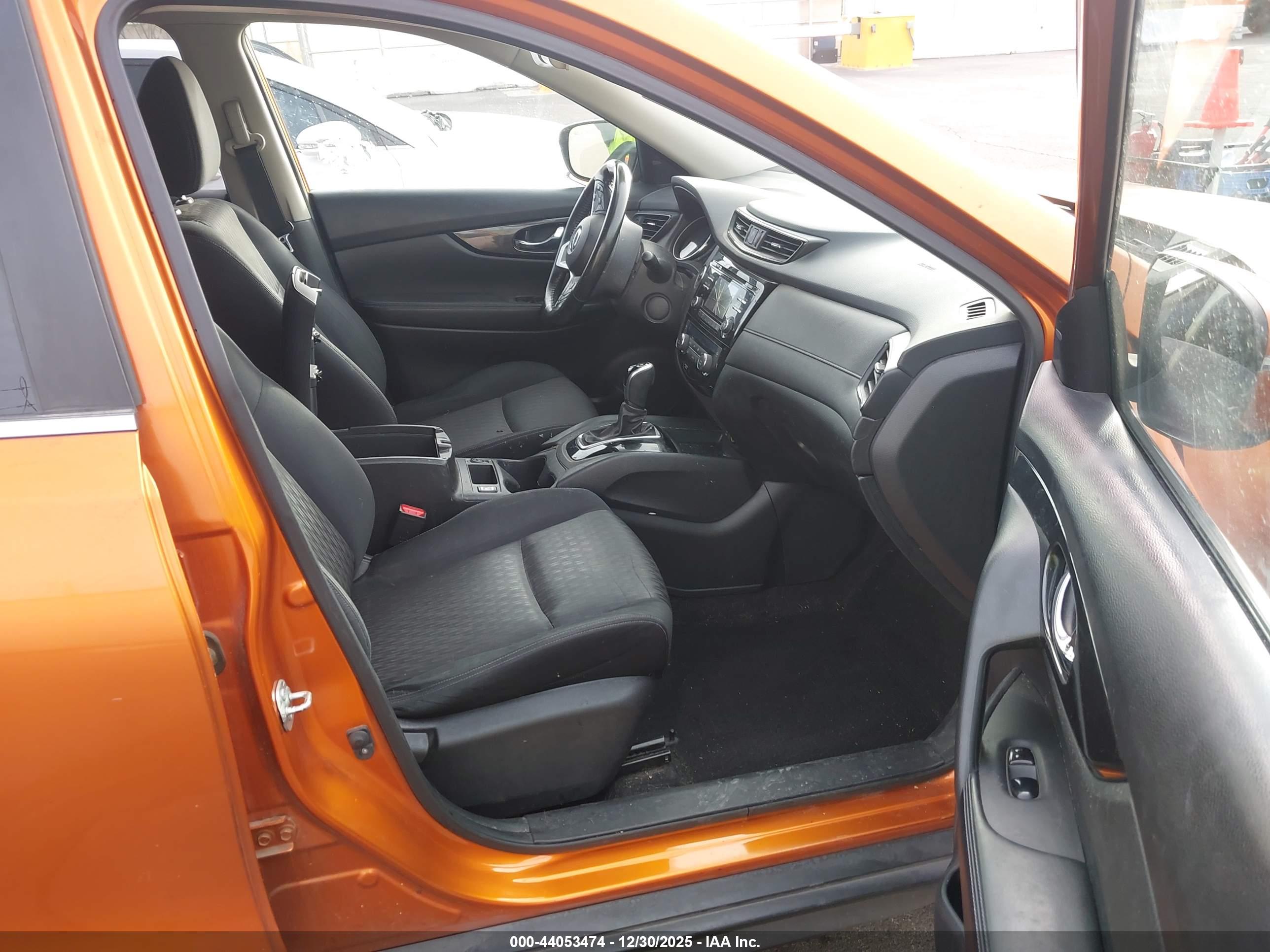 NISSAN ROGUE image 5