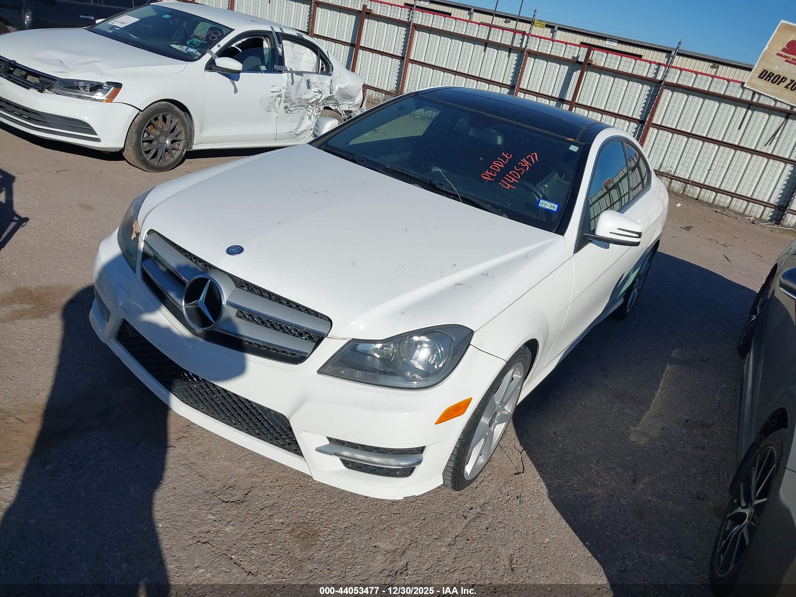 MERCEDES-BENZ C image 2