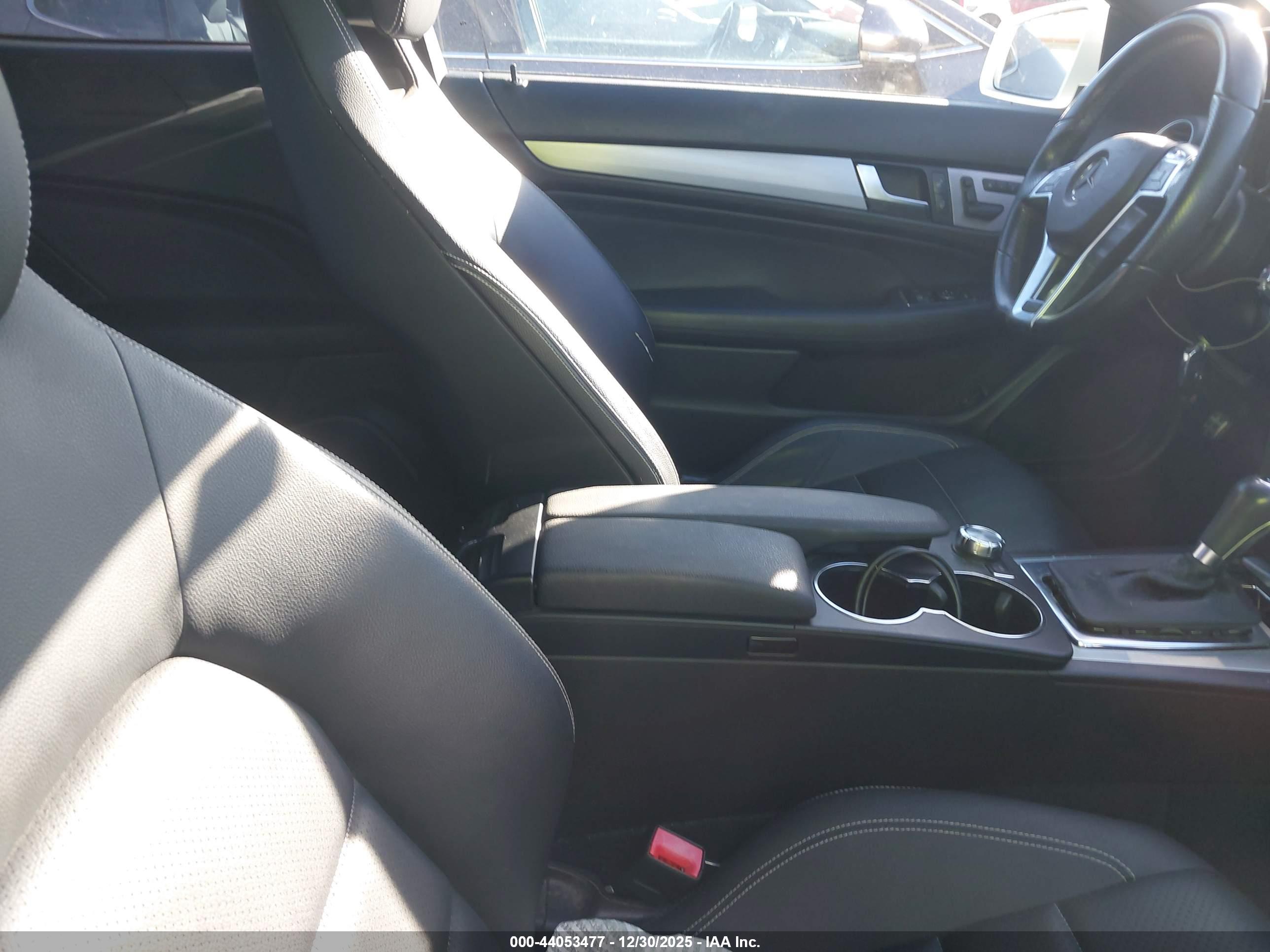 MERCEDES-BENZ C image 5