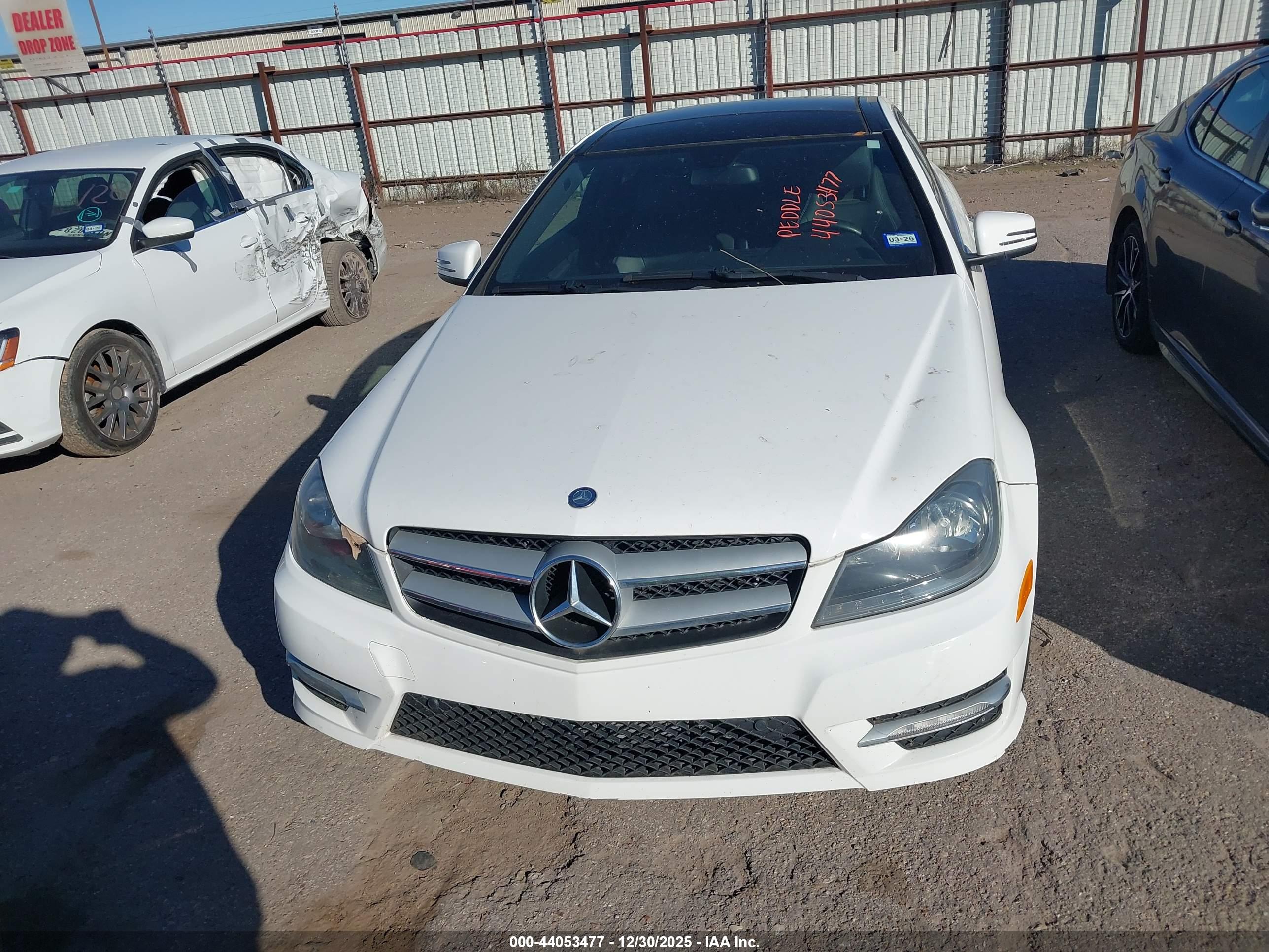 MERCEDES-BENZ C image 6