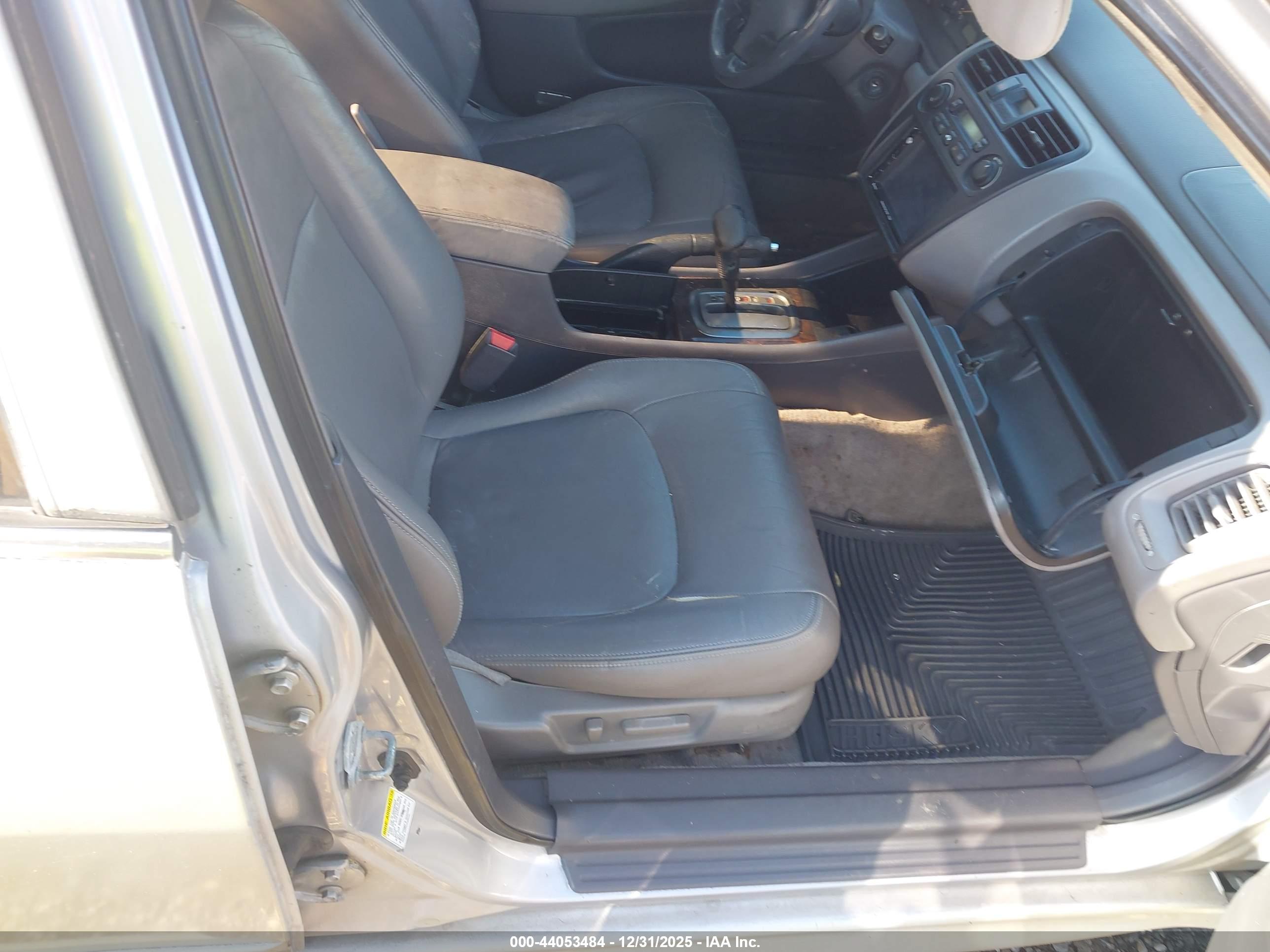HONDA ACCORD image 5