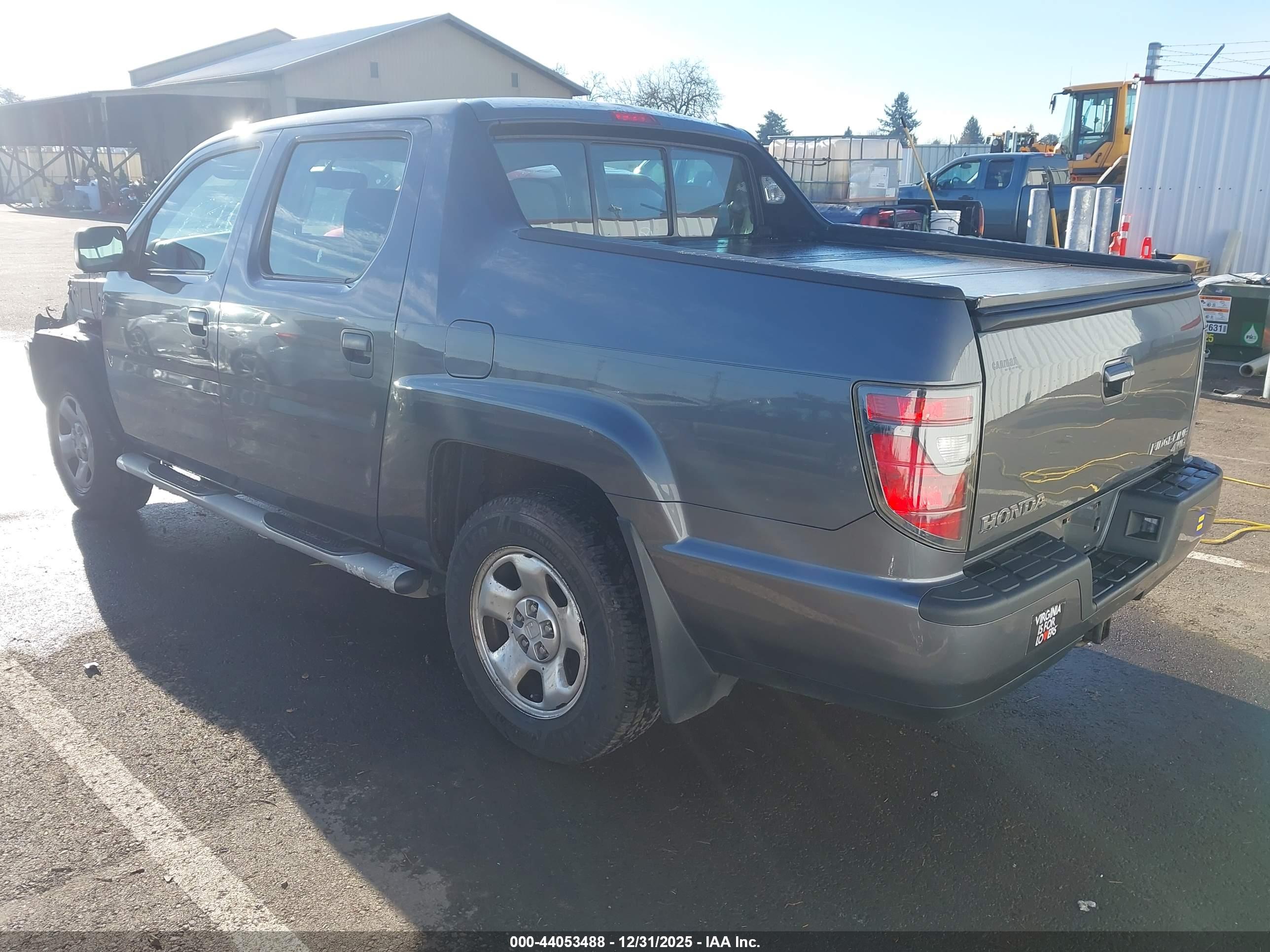 HONDA RIDGELINE image 3