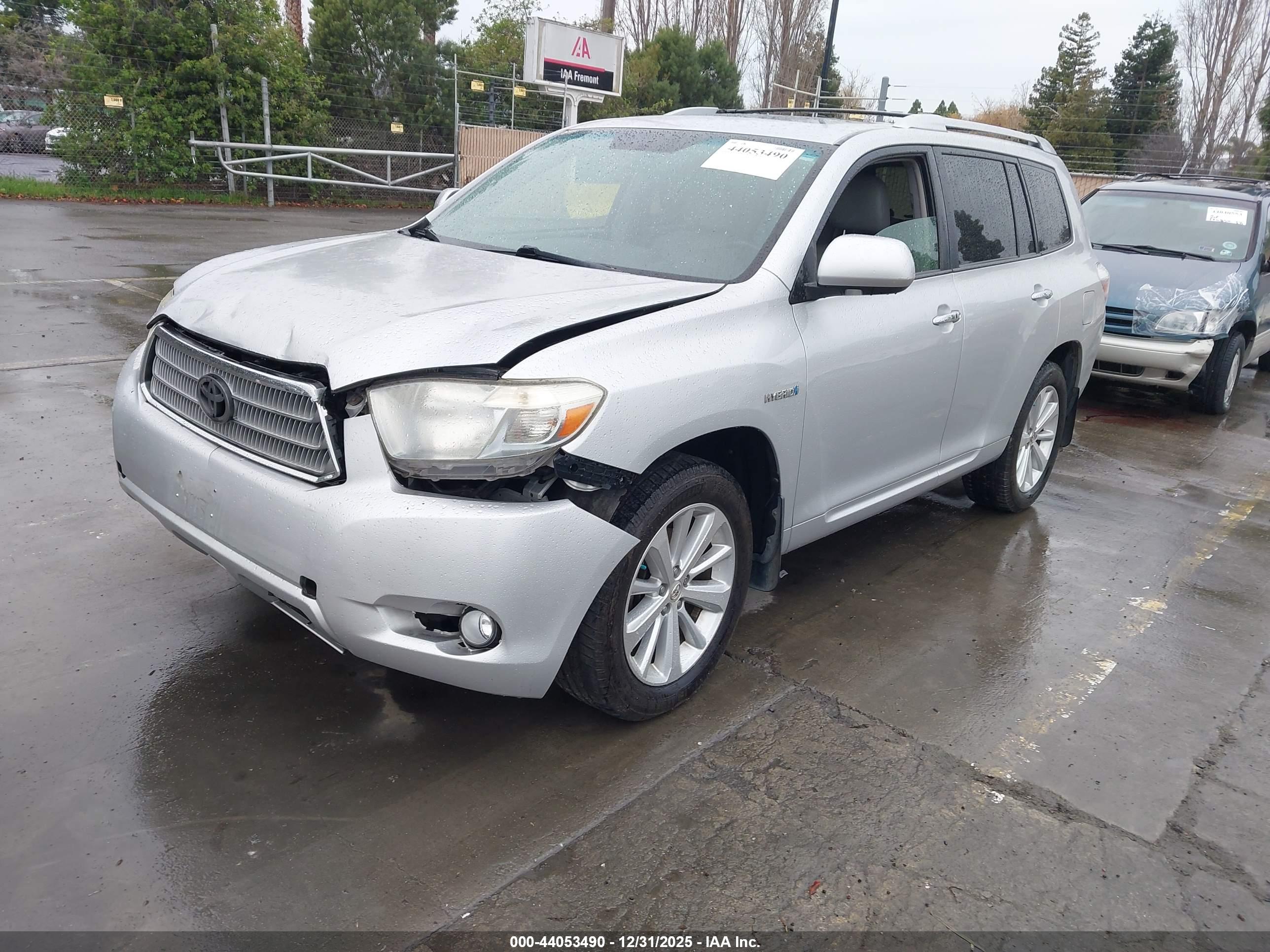 TOYOTA HIGHLANDER image 2