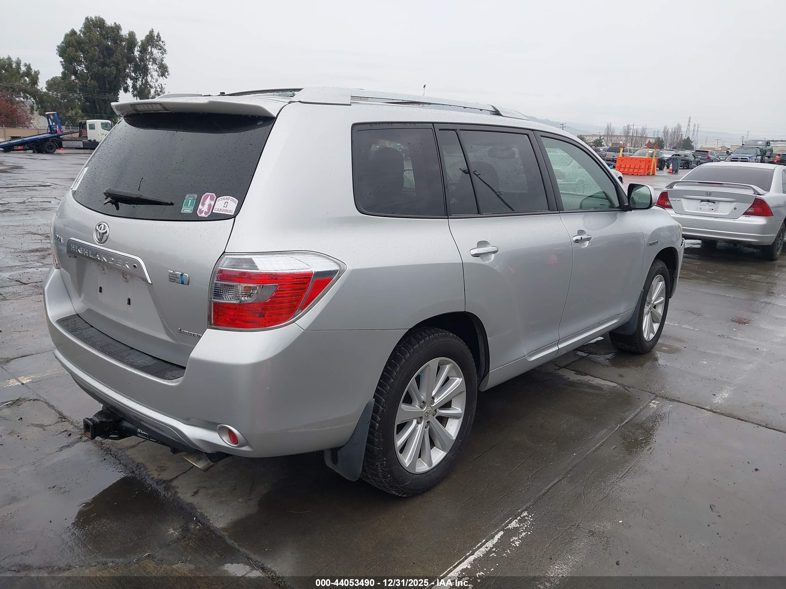TOYOTA HIGHLANDER image 4