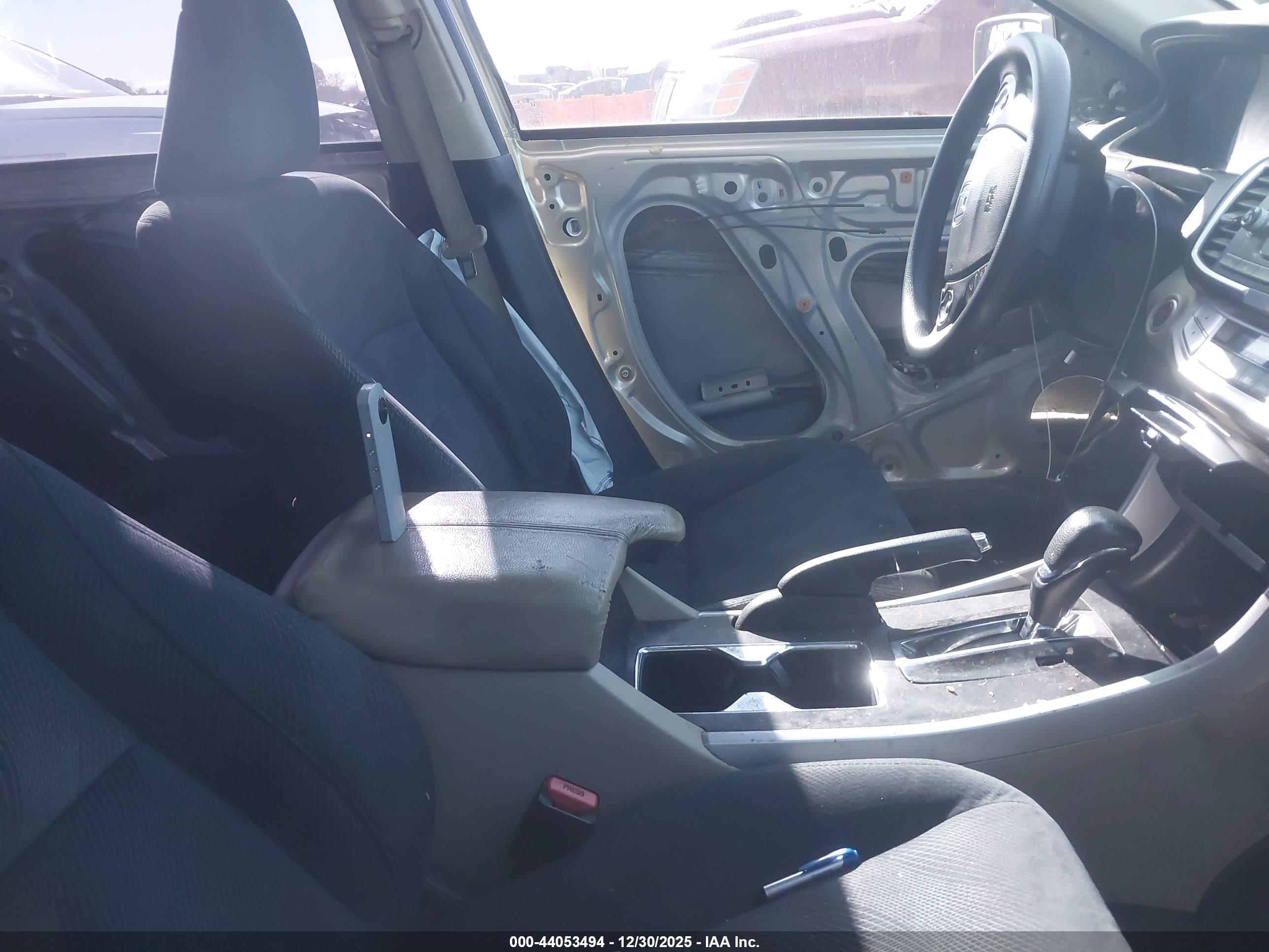 HONDA ACCORD image 5