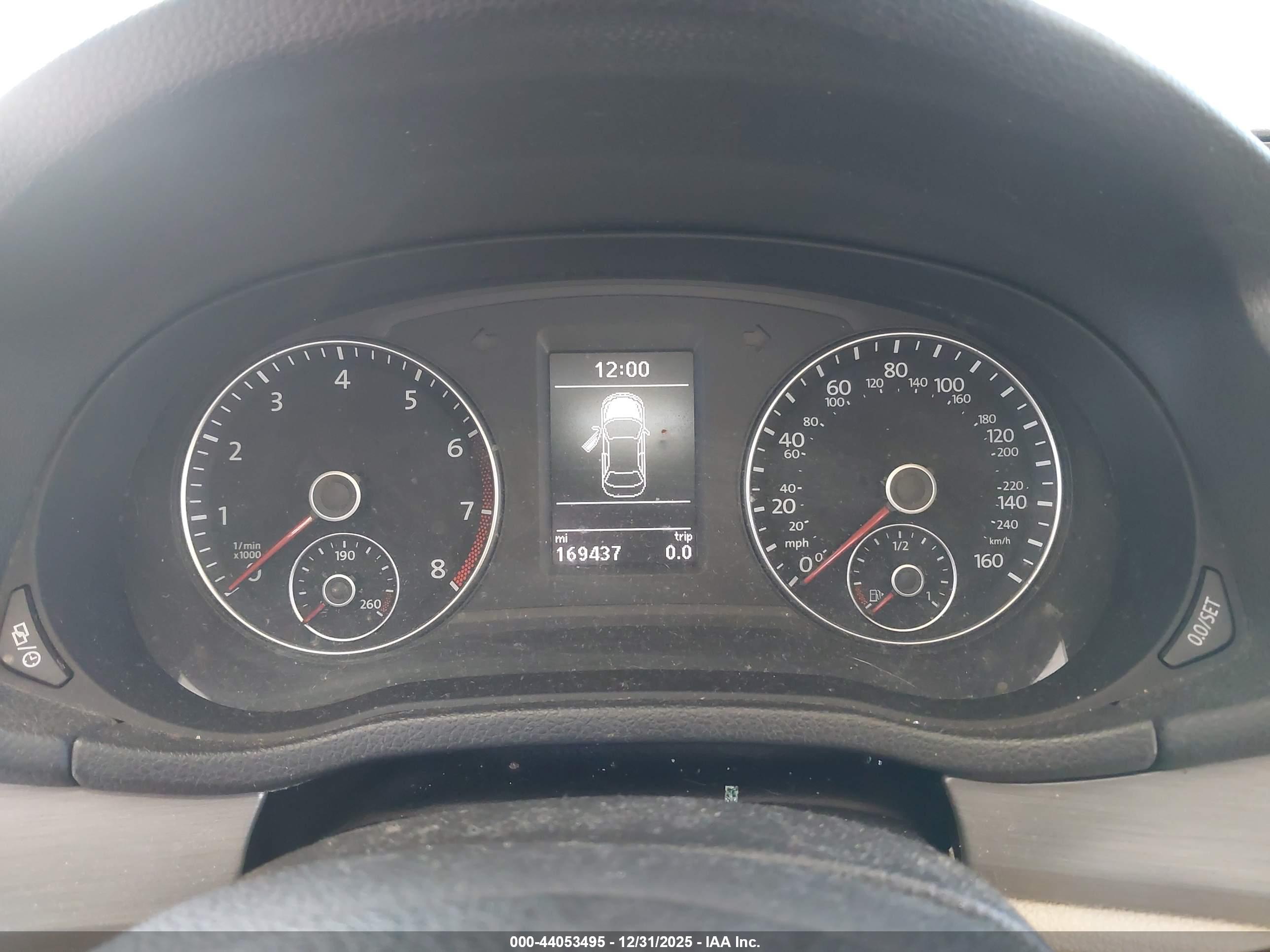 VOLKSWAGEN PASSAT image 7