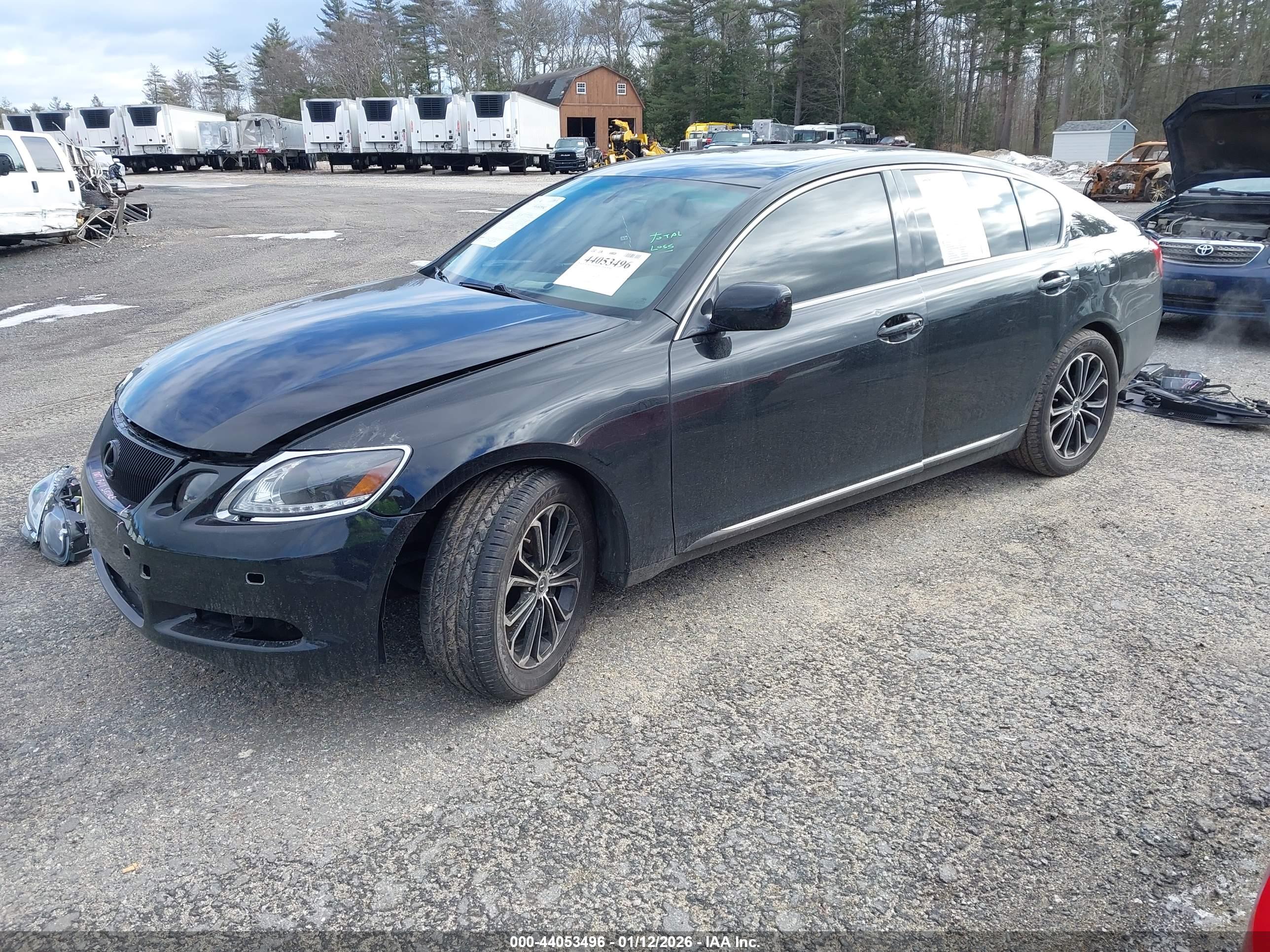 LEXUS GS image 2