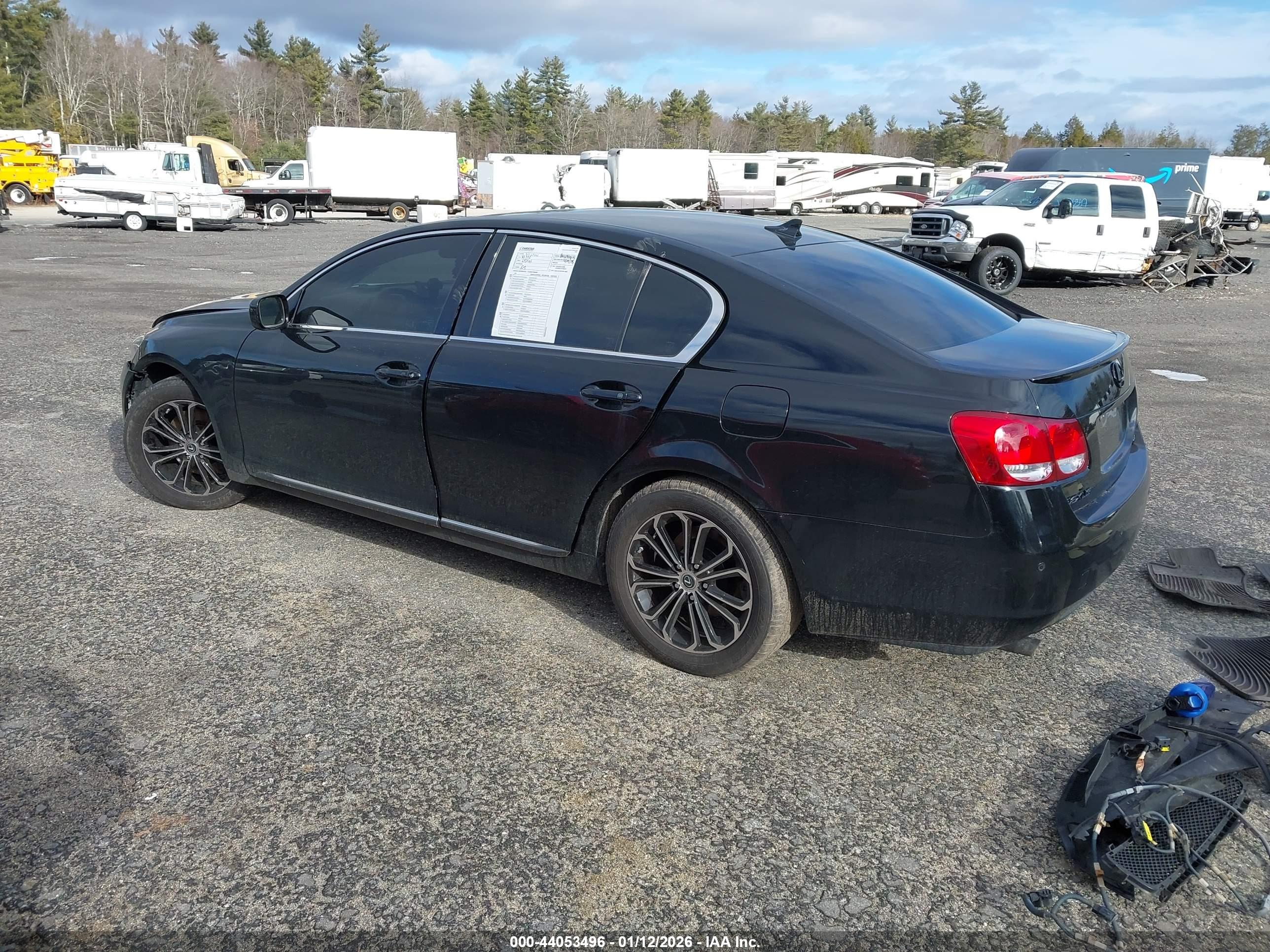 LEXUS GS image 3