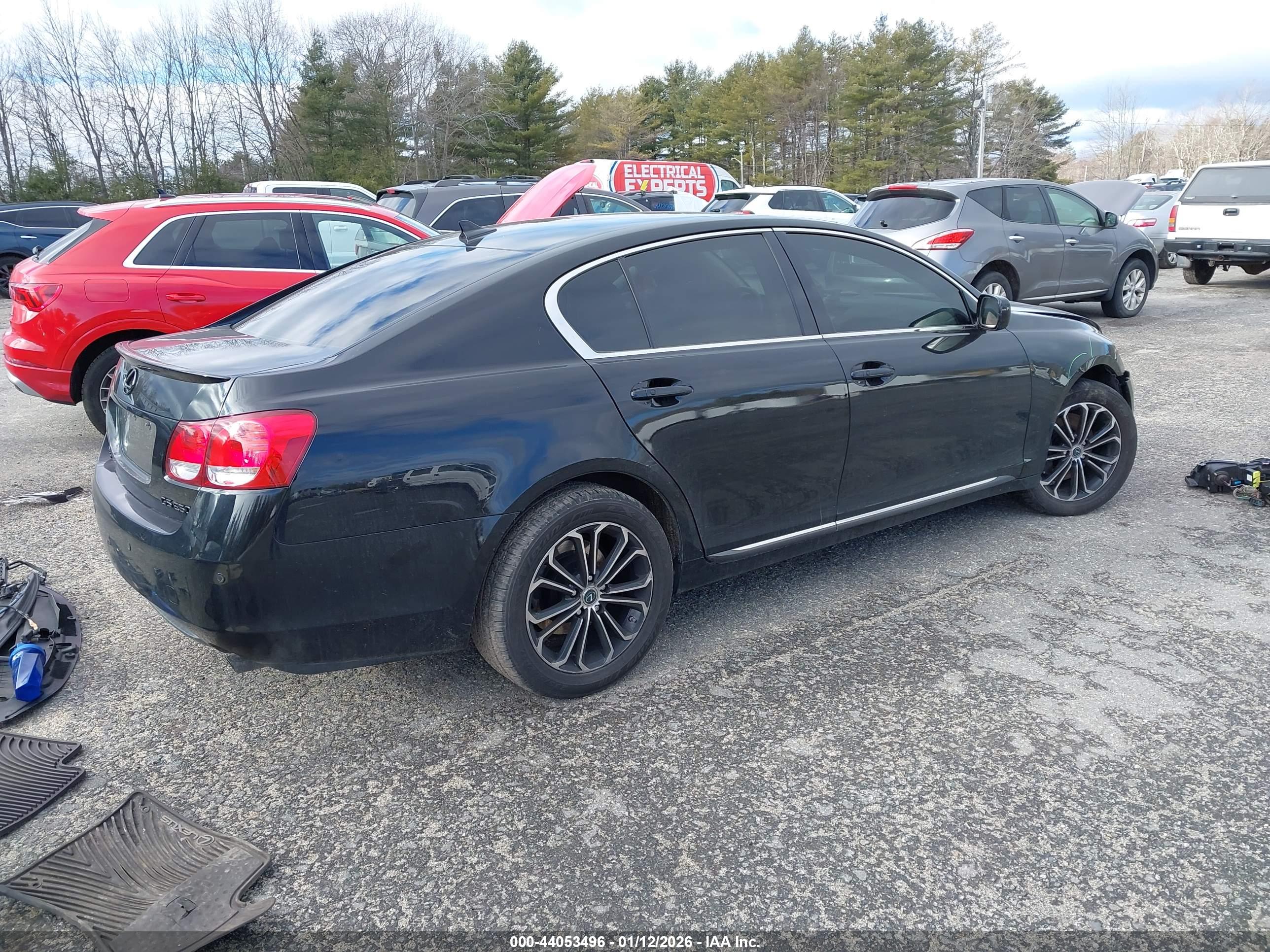 LEXUS GS image 4