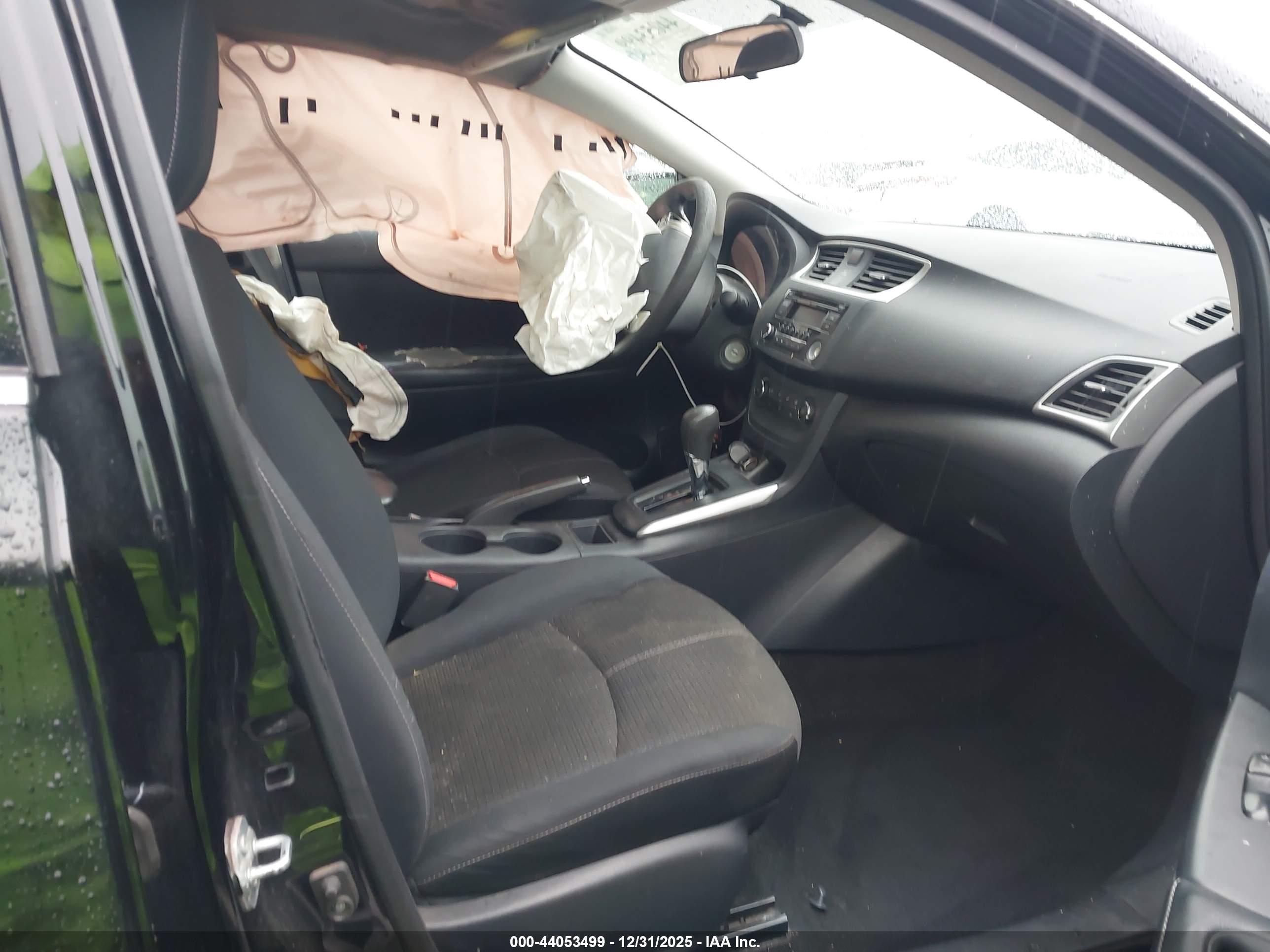 NISSAN SENTRA image 5