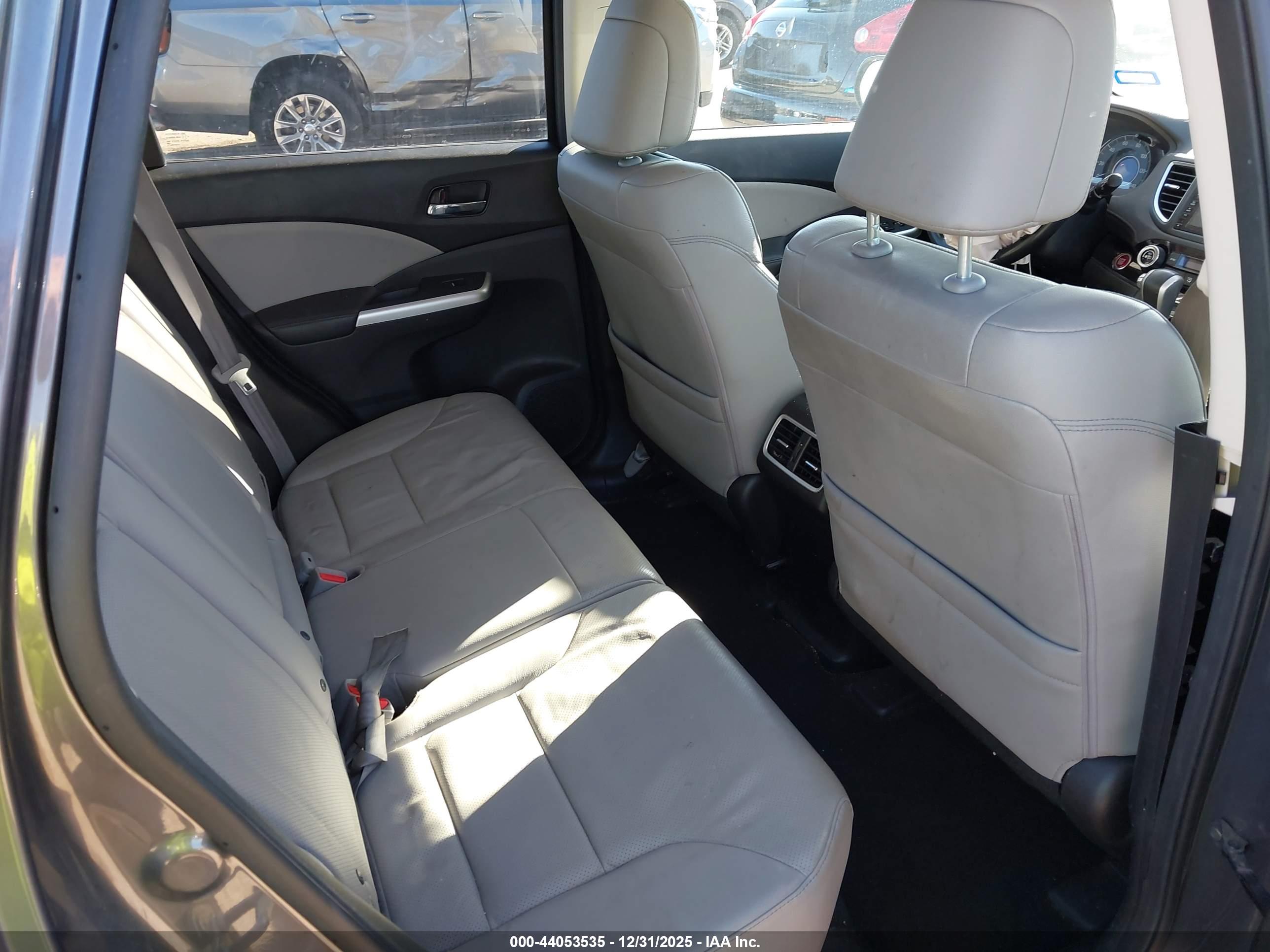 HONDA CR-V image 8