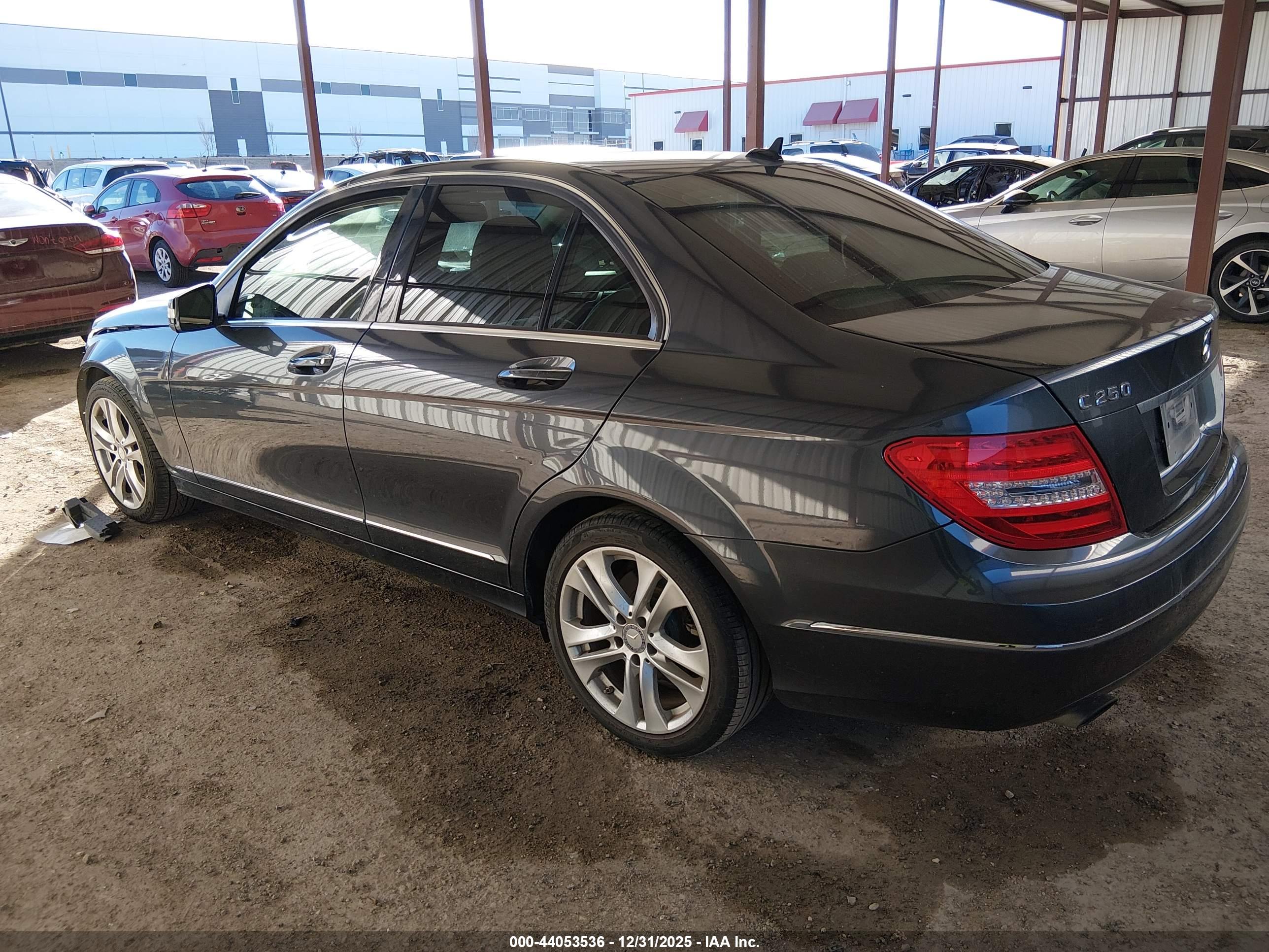 MERCEDES-BENZ C image 3