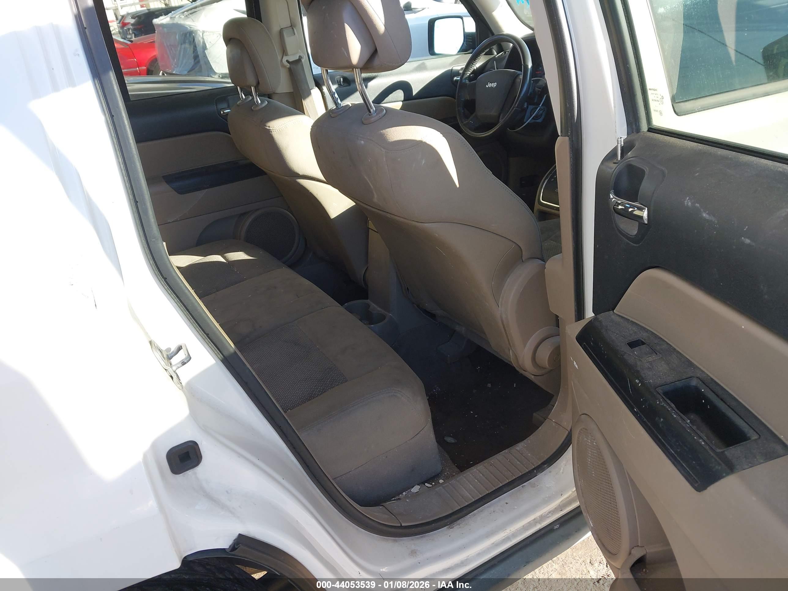 JEEP PATRIOT image 8