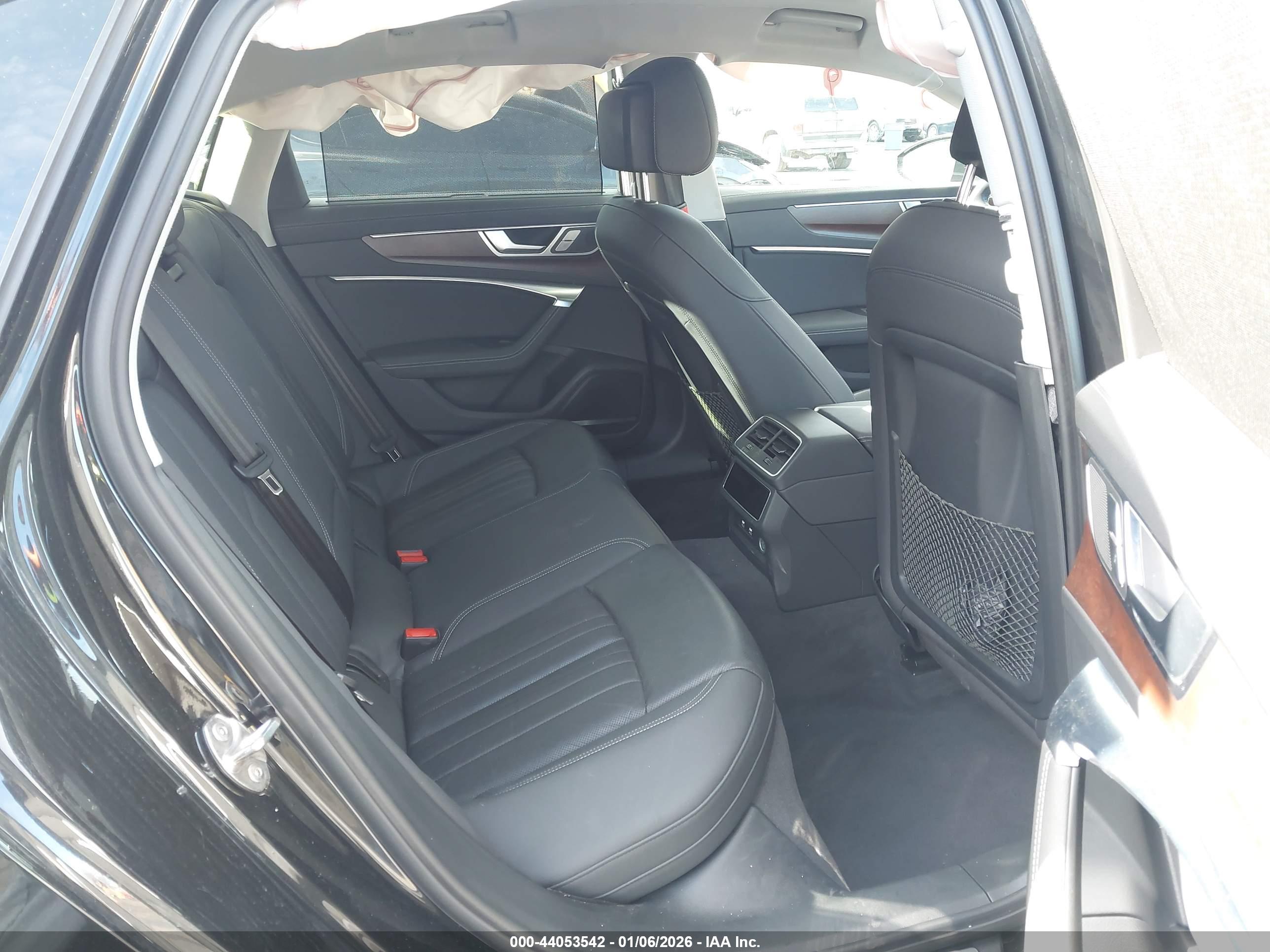 AUDI A6 image 8