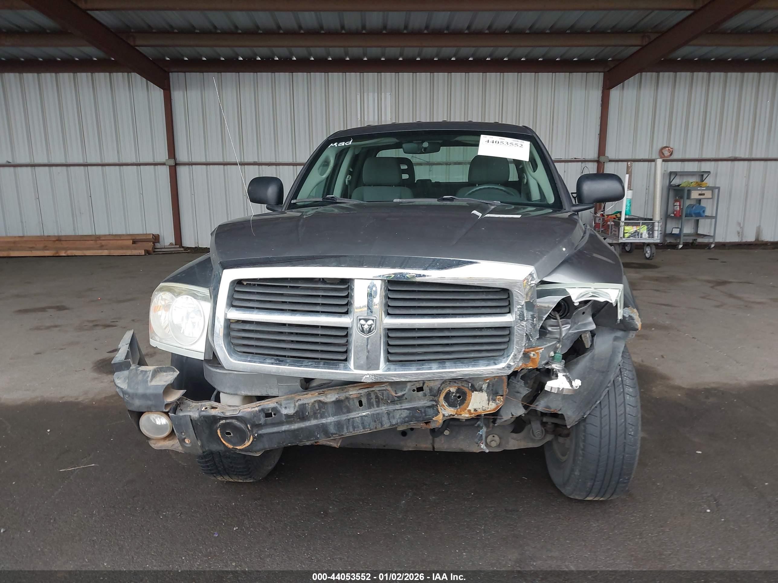DODGE DAKOTA image 6